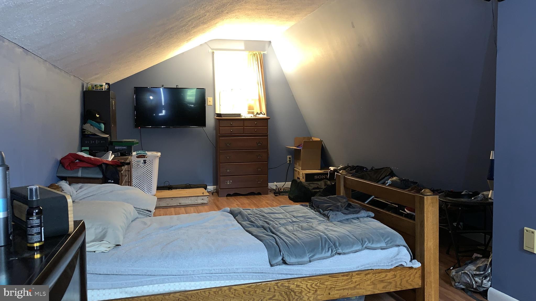 SAW CREEK ESTATES - Residential