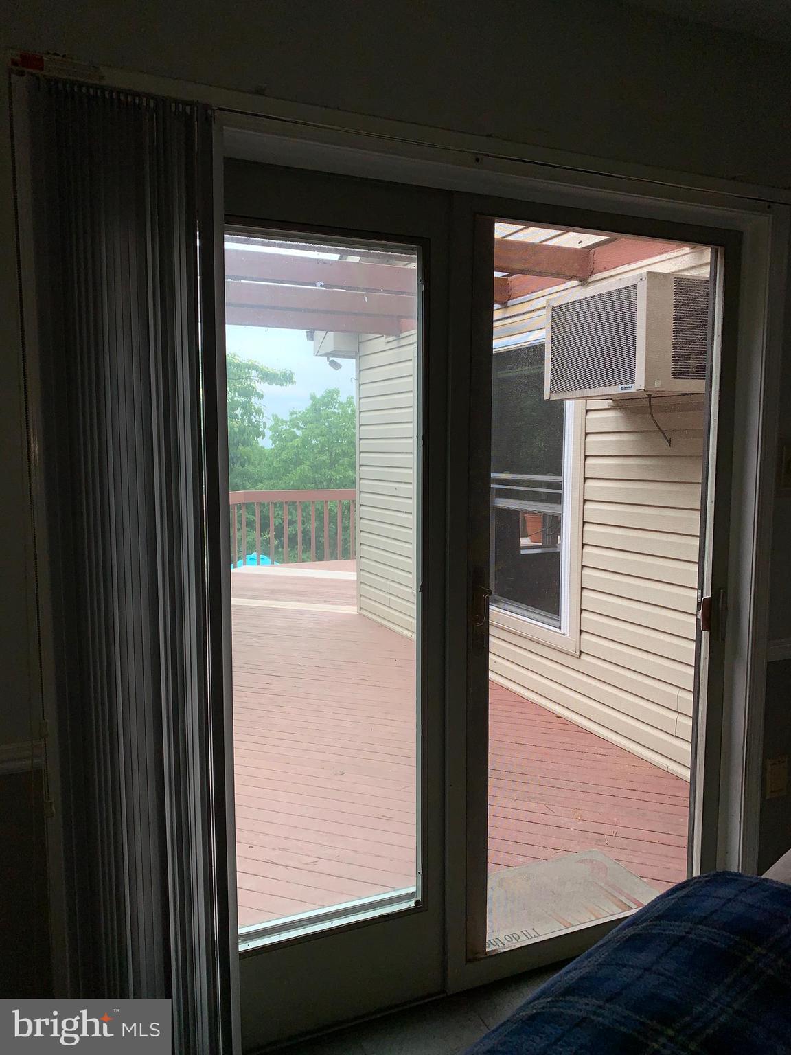 SAW CREEK ESTATES - Residential