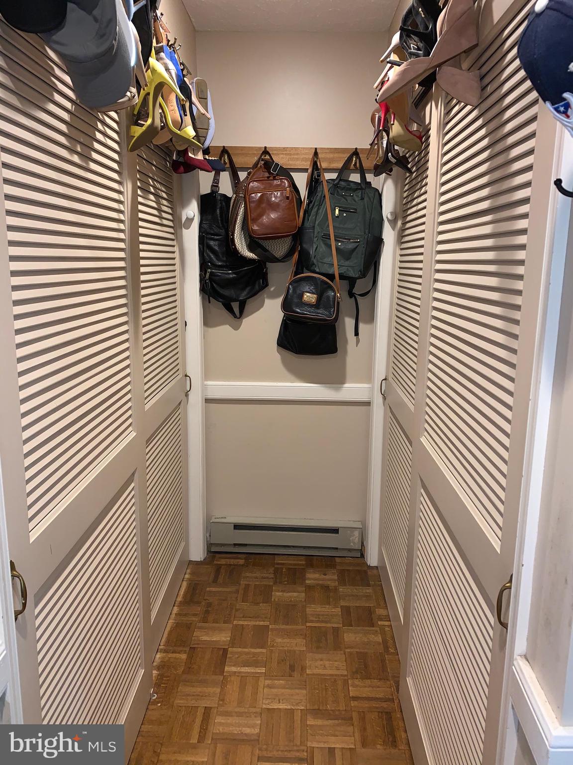 SAW CREEK ESTATES - Residential