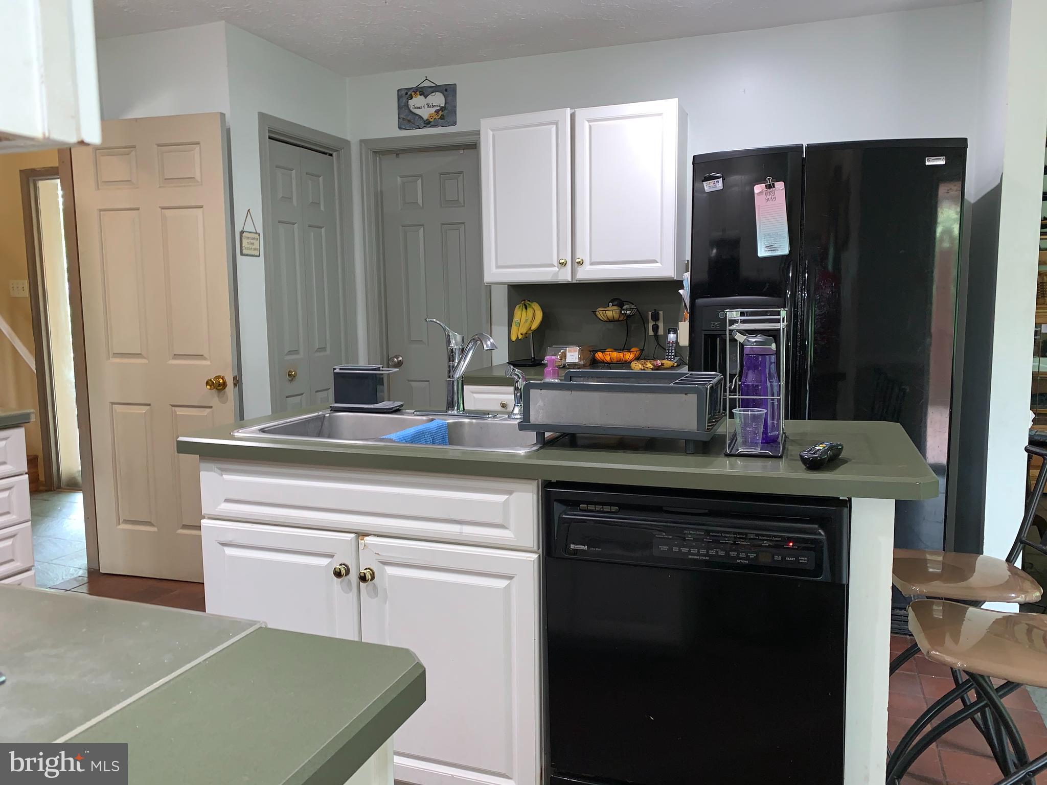 SAW CREEK ESTATES - Residential