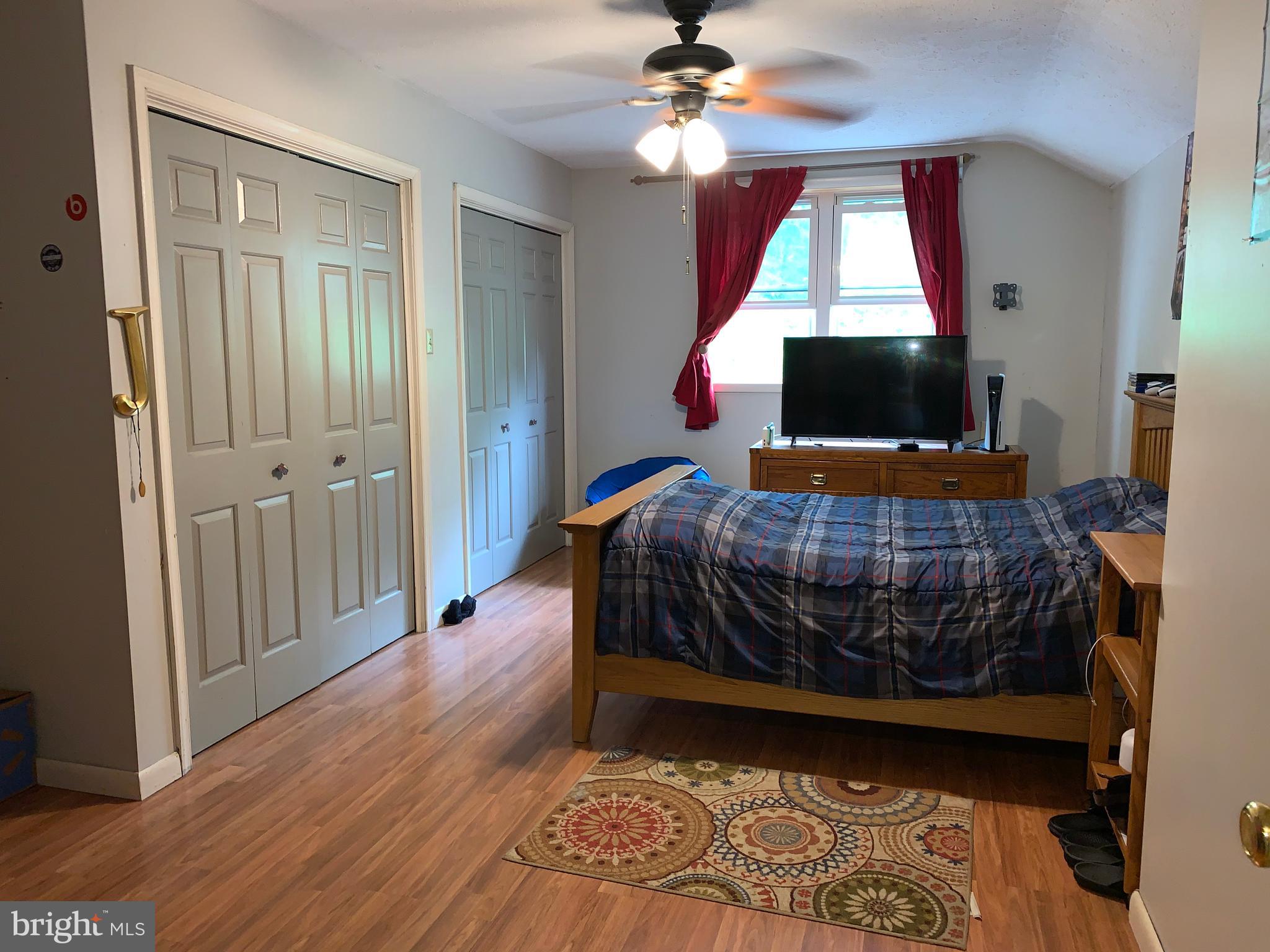 SAW CREEK ESTATES - Residential