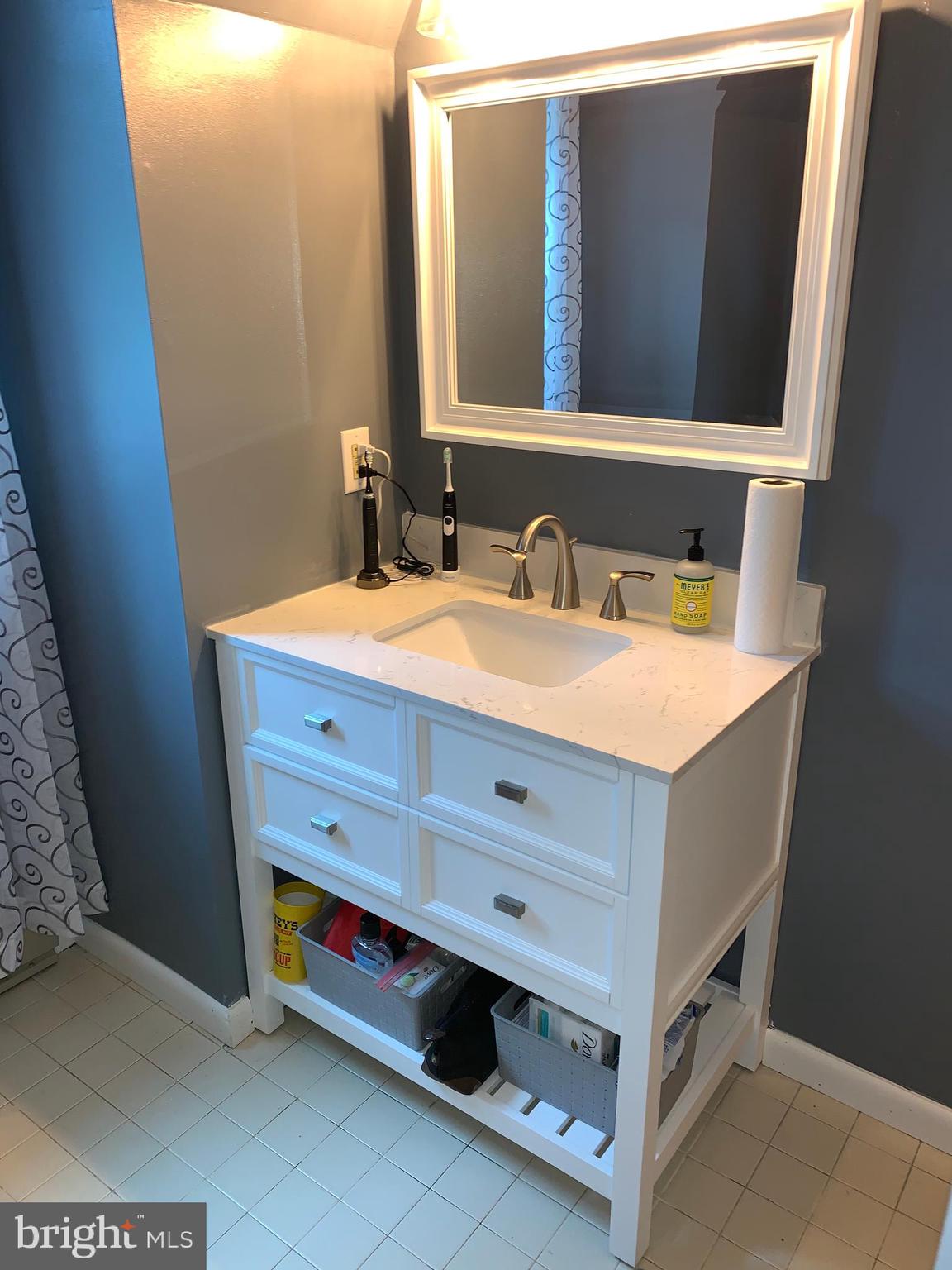 SAW CREEK ESTATES - Residential