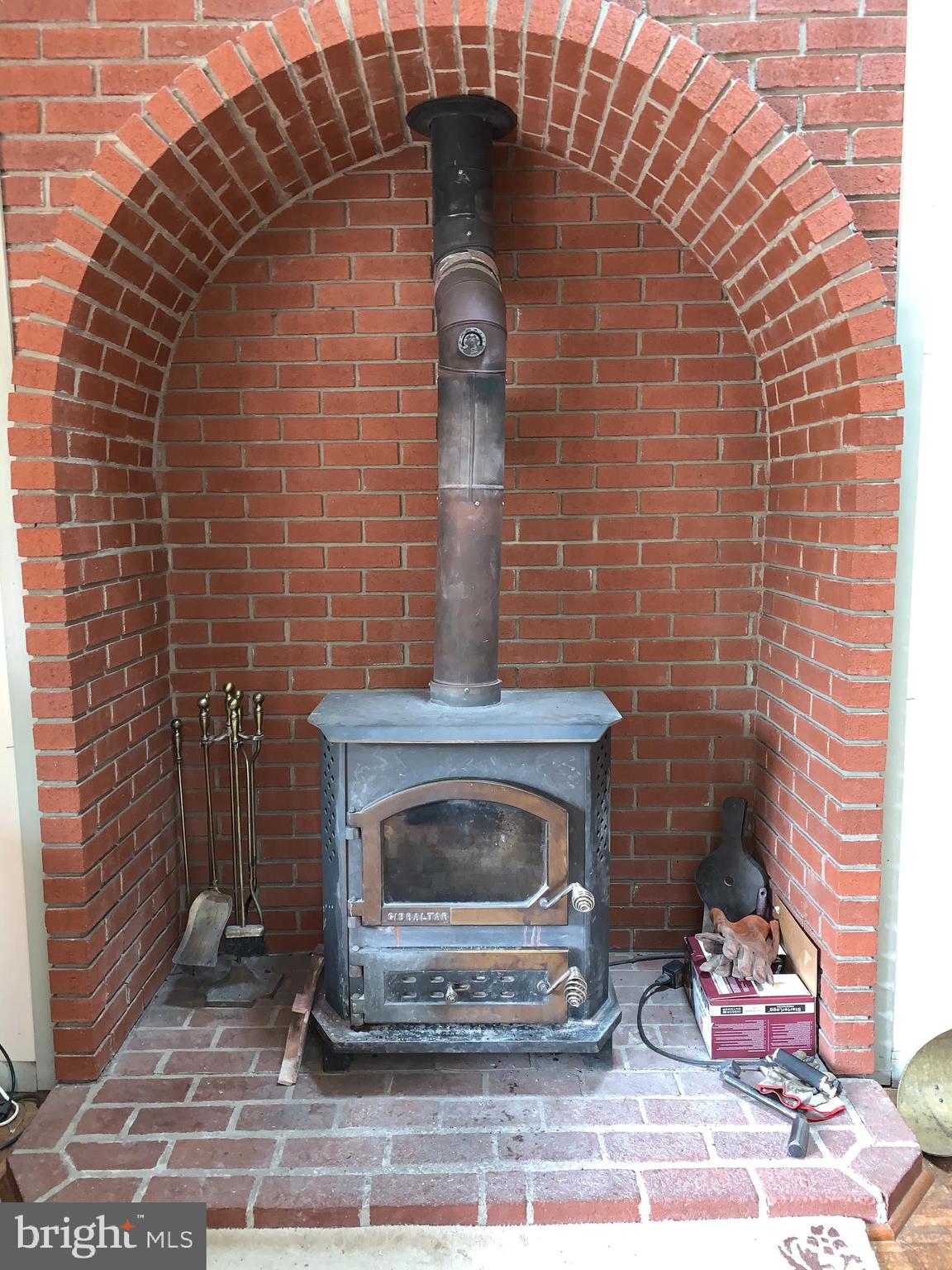 SAW CREEK ESTATES - Residential