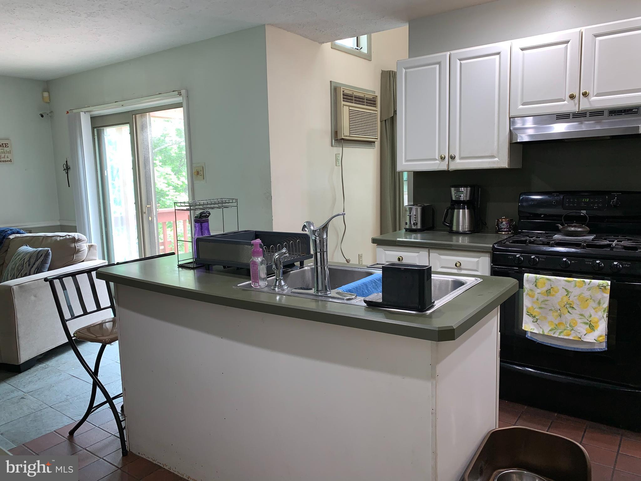 SAW CREEK ESTATES - Residential