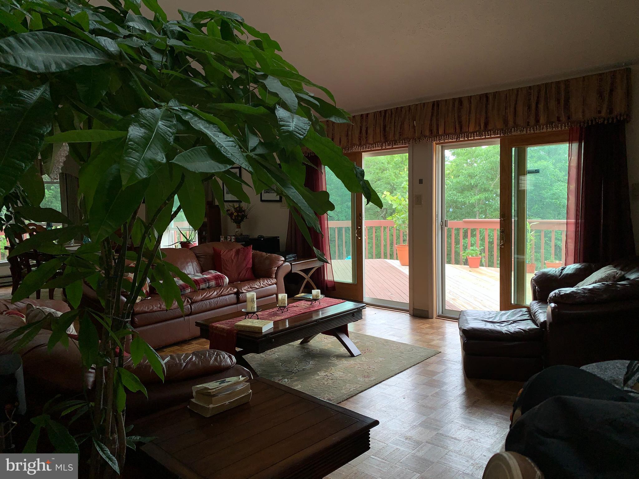 SAW CREEK ESTATES - Residential