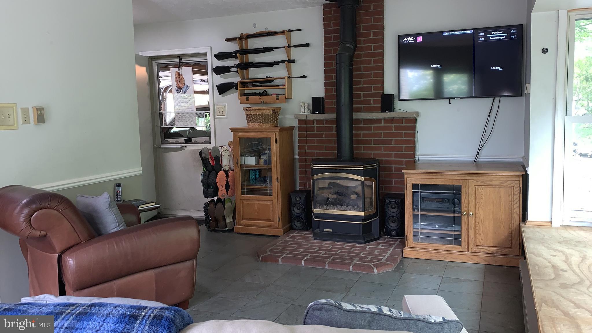 SAW CREEK ESTATES - Residential