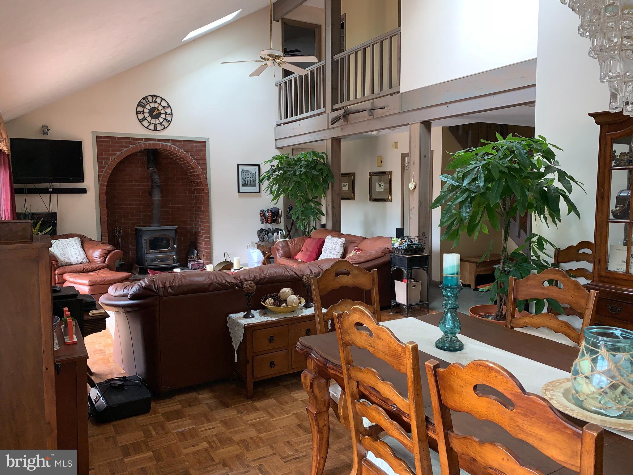 SAW CREEK ESTATES - Residential