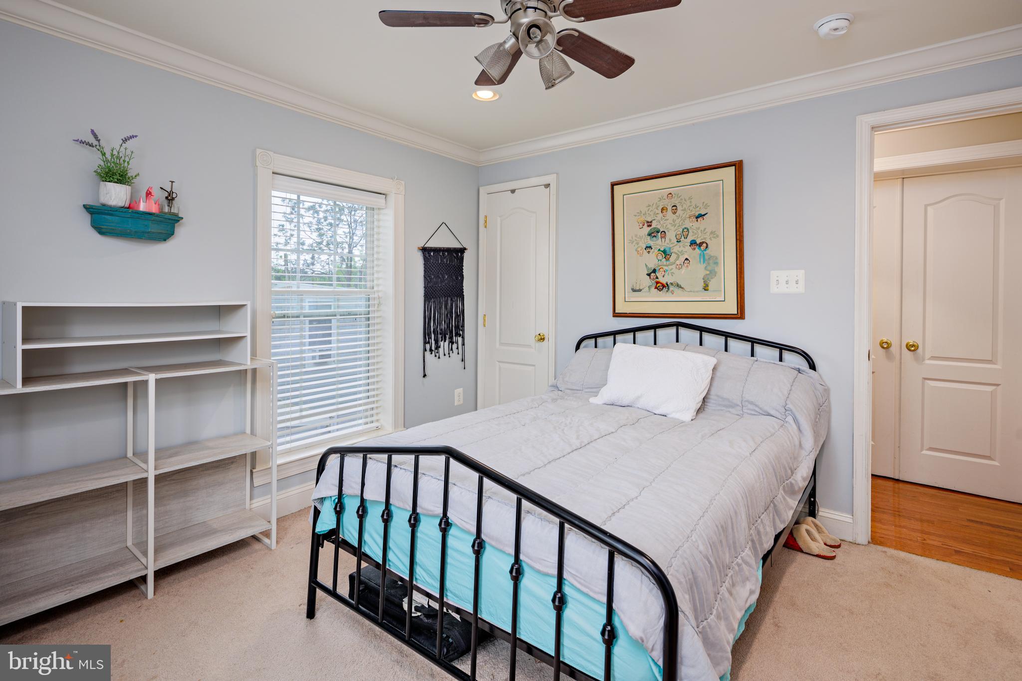 LAKE EVESHAM - Residential Lease