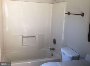 SHERATON HILLS EAST - Residential Lease