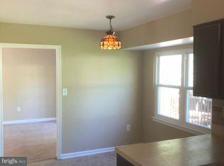 SHERATON HILLS EAST - Residential Lease