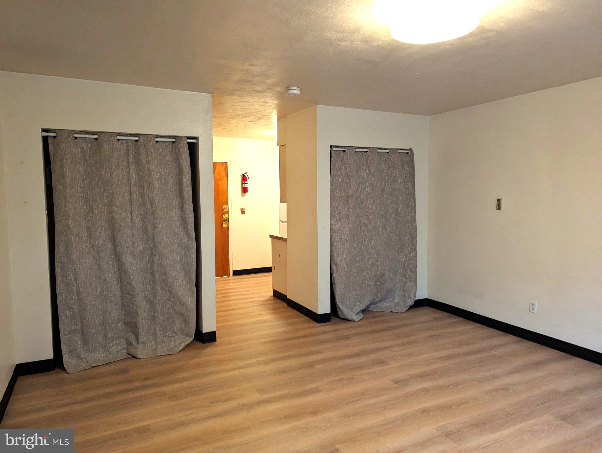 421 E BEAVER AVENUE B6
