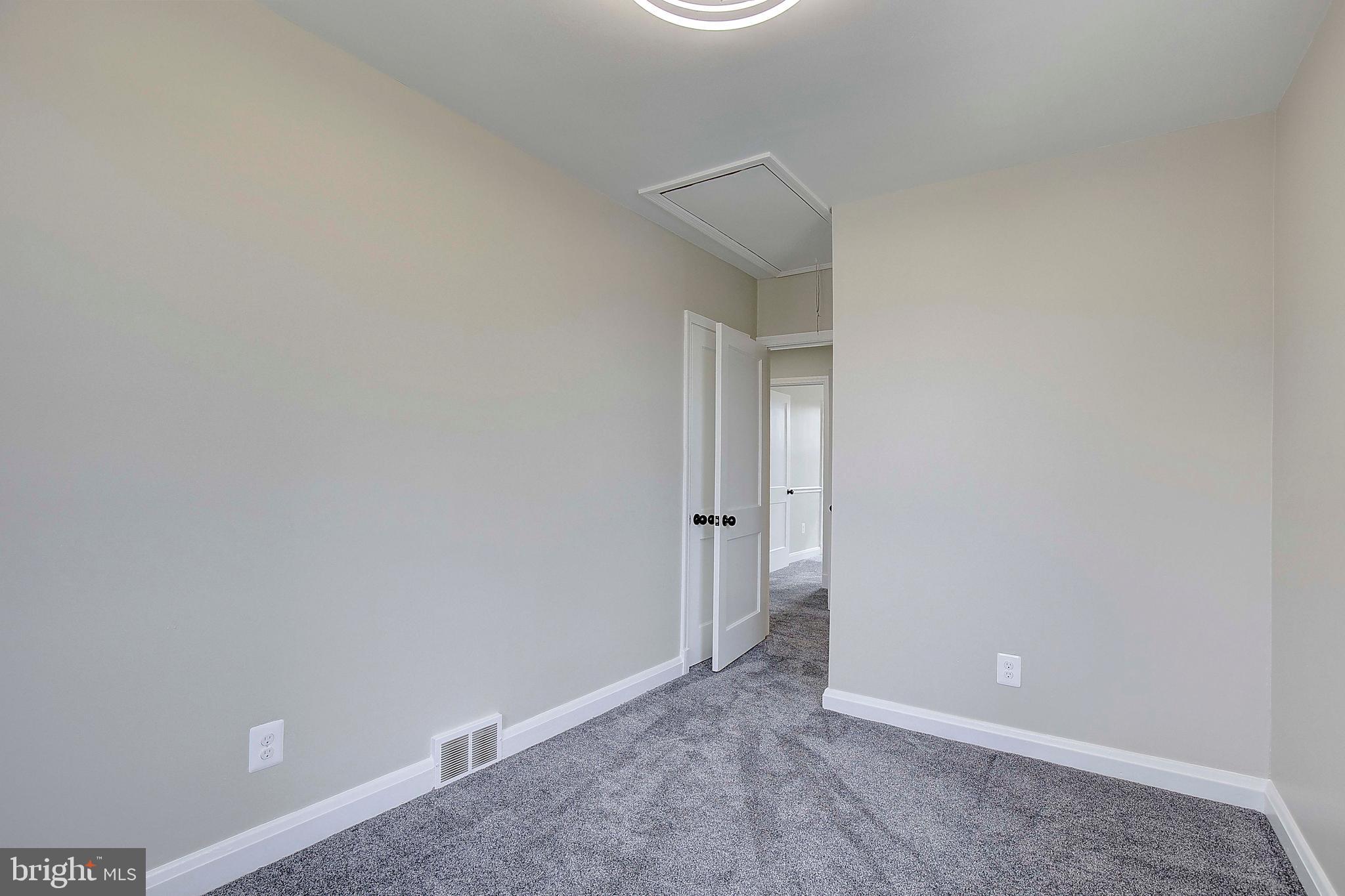 GRACELAND PARK - Residential