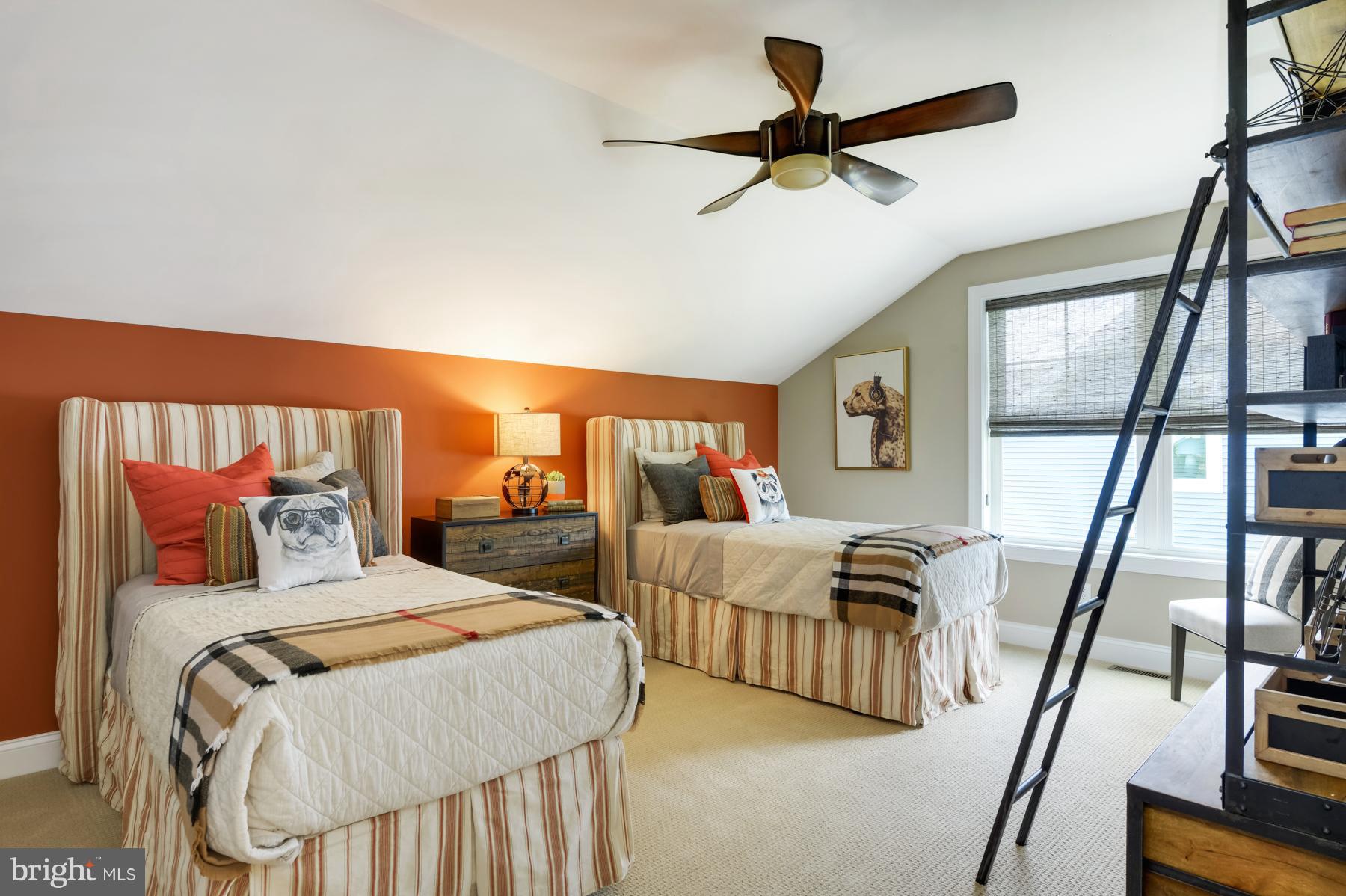 PENINSULA - Residential