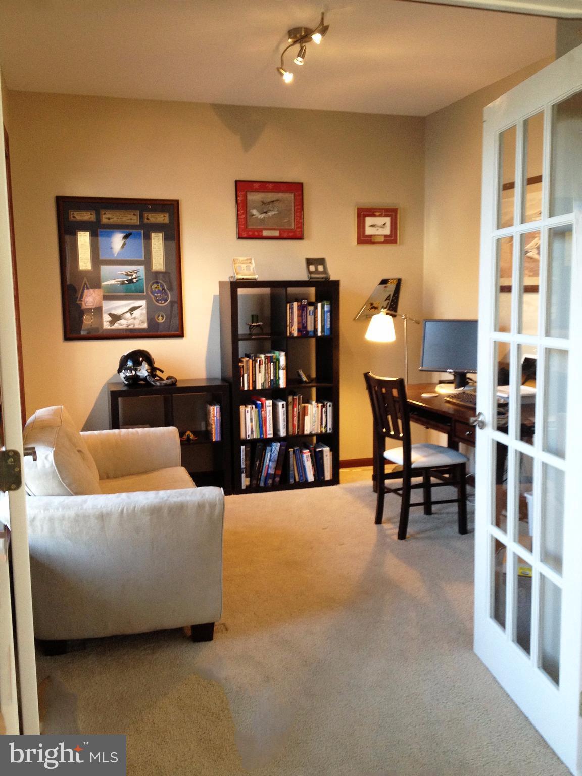 HARBOR POINT - Residential Lease