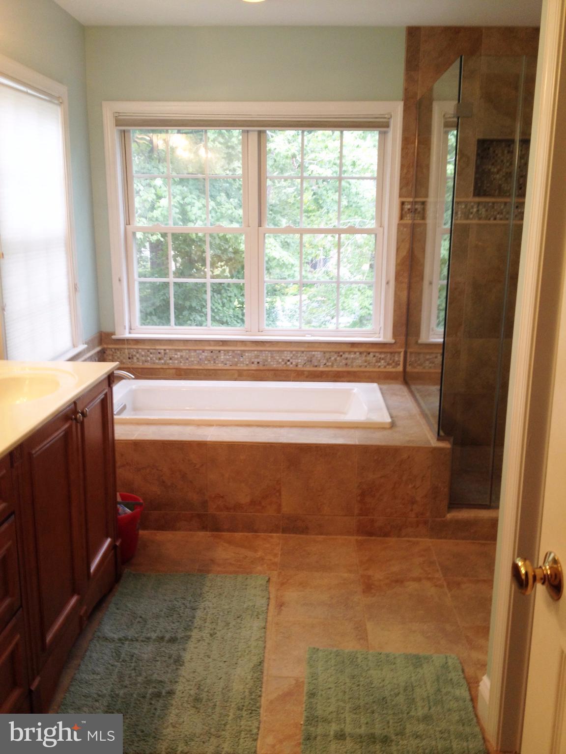 HARBOR POINT - Residential Lease