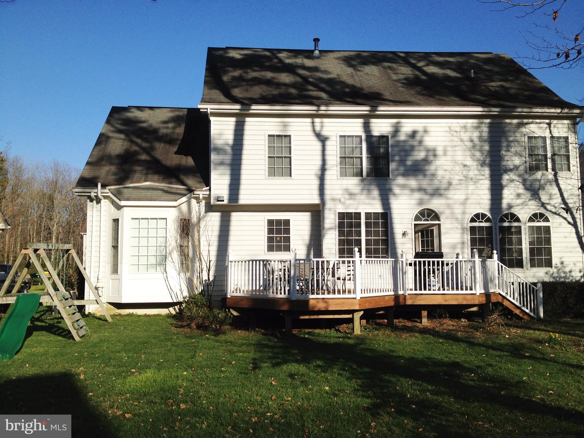 HARBOR POINT - Residential Lease