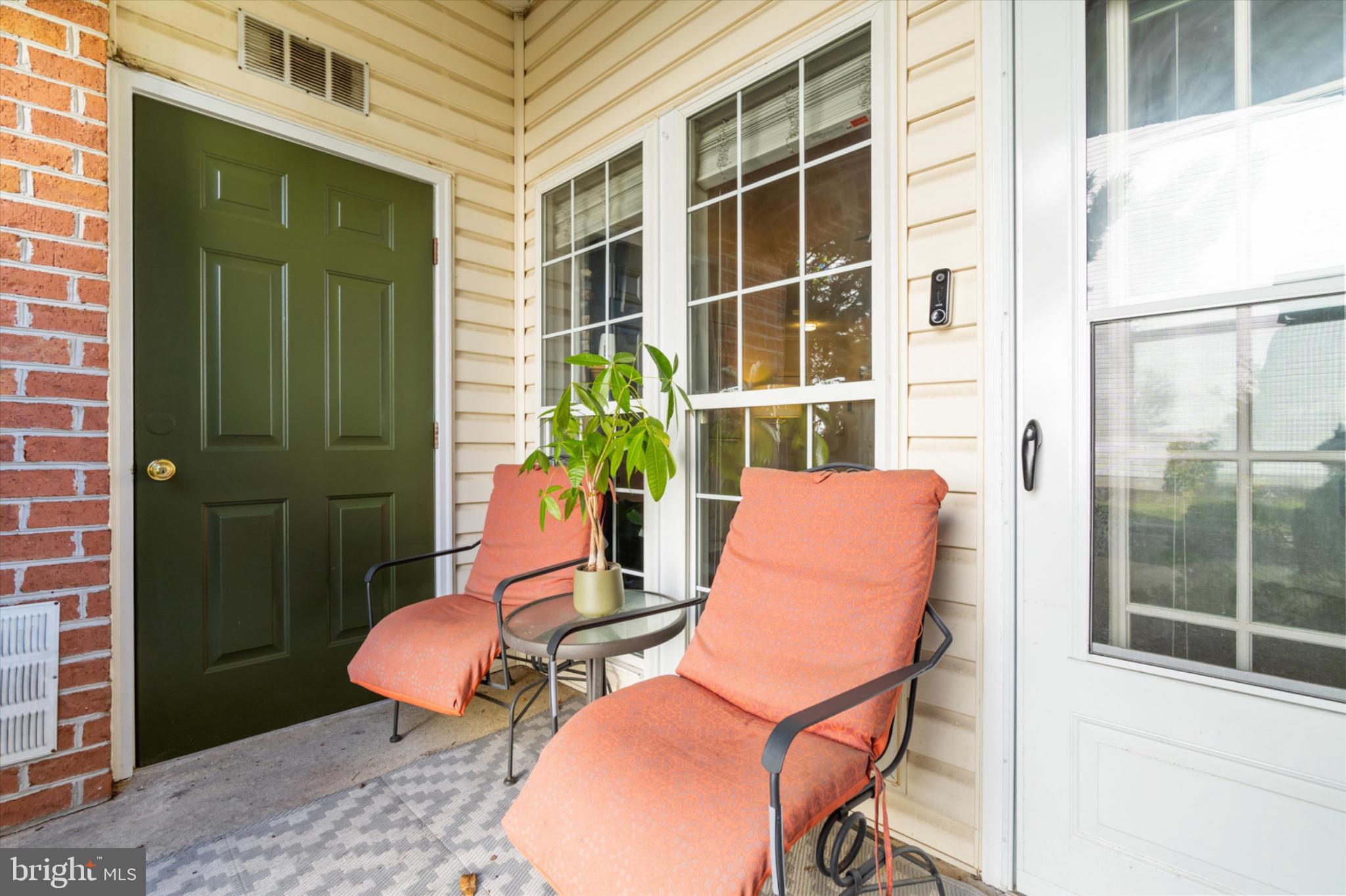 5174 BRIGHTLEAF COURT 5174