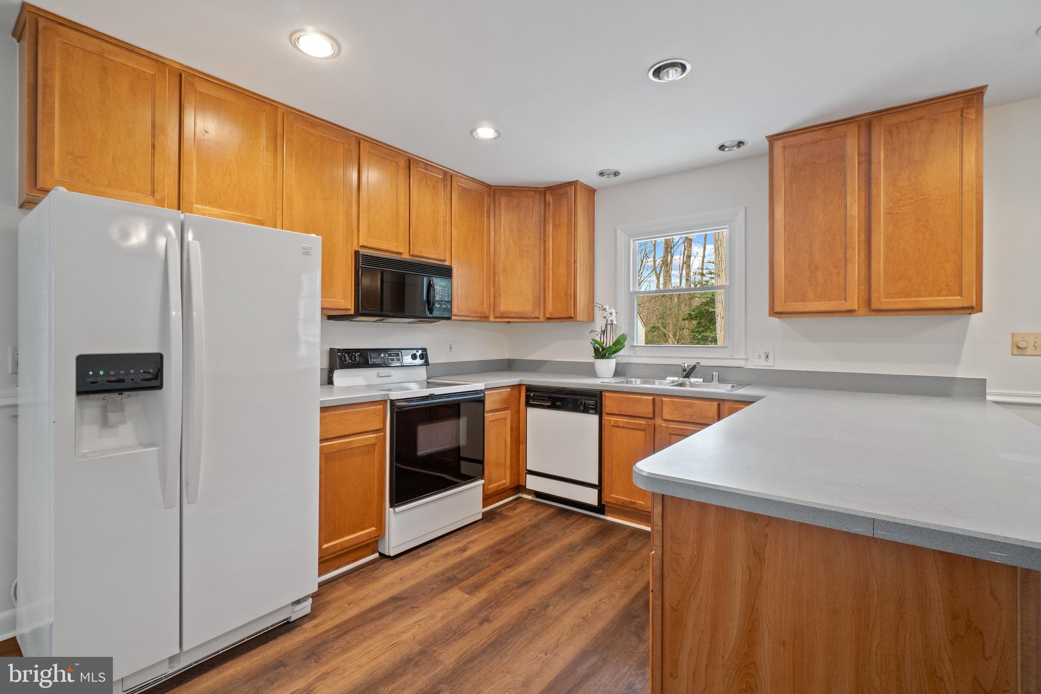 LONGMEADOW - Residential