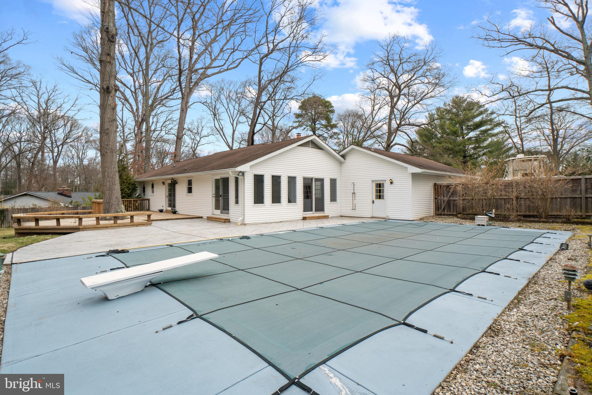 LONGMEADOW - Residential