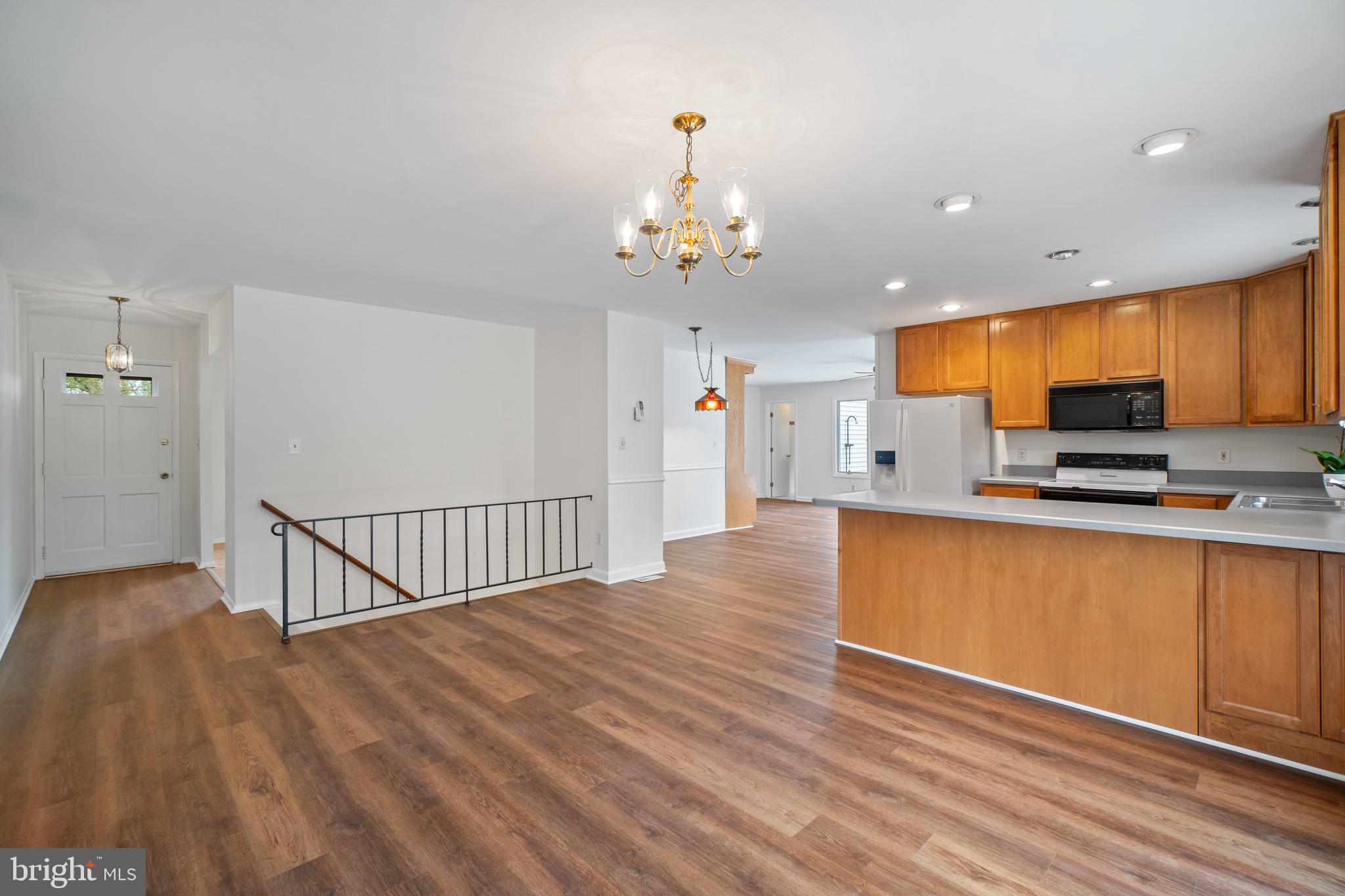 LONGMEADOW - Residential