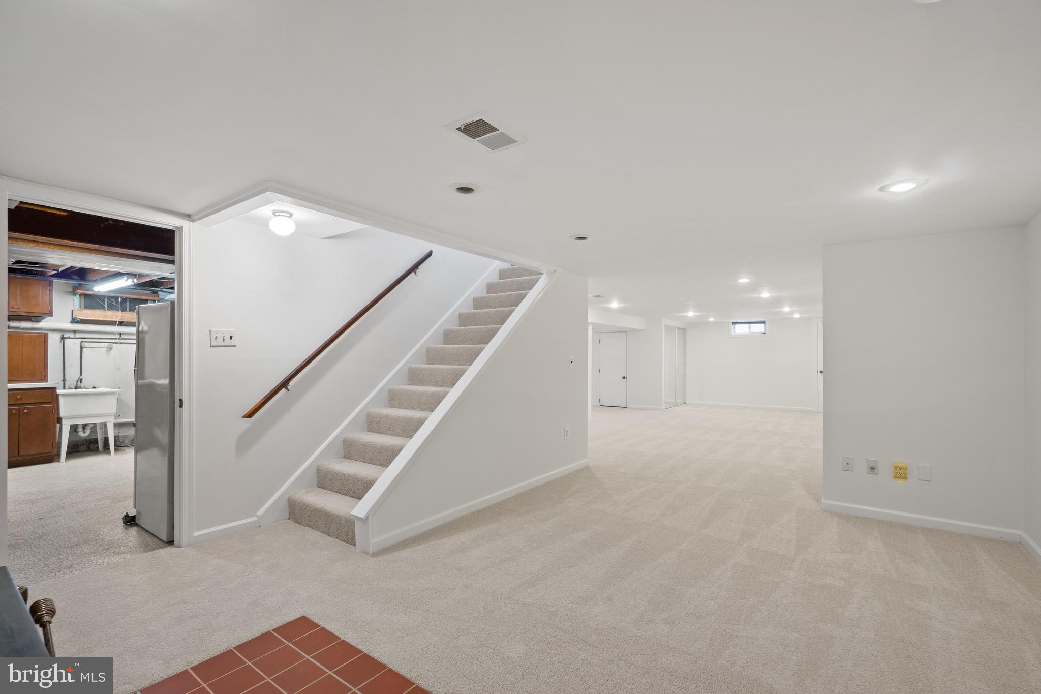 LONGMEADOW - Residential