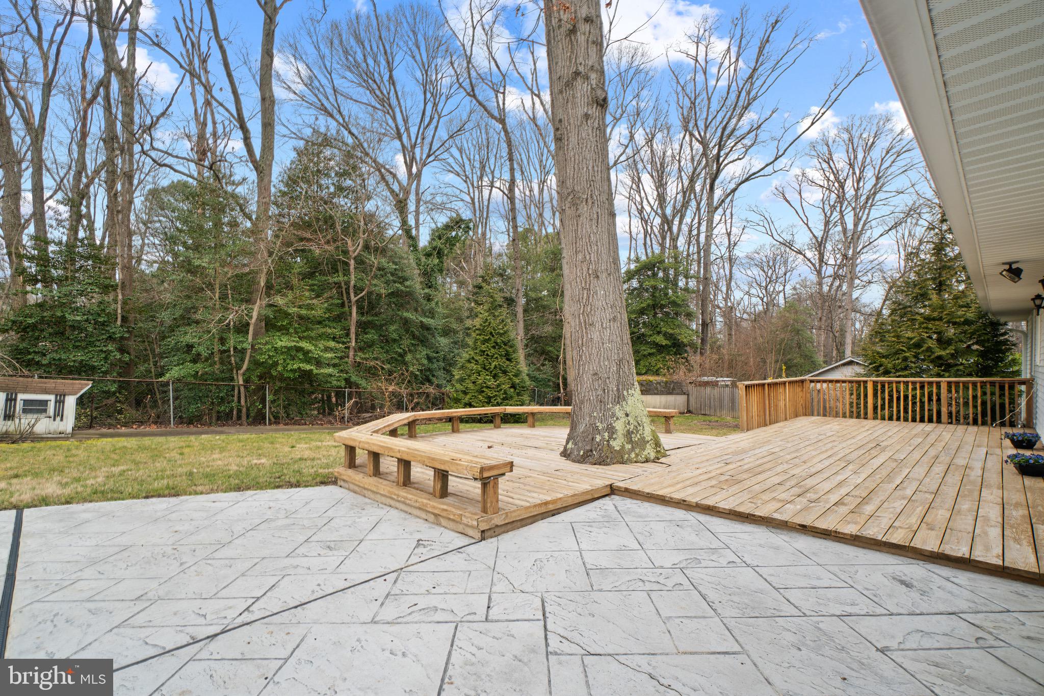 LONGMEADOW - Residential