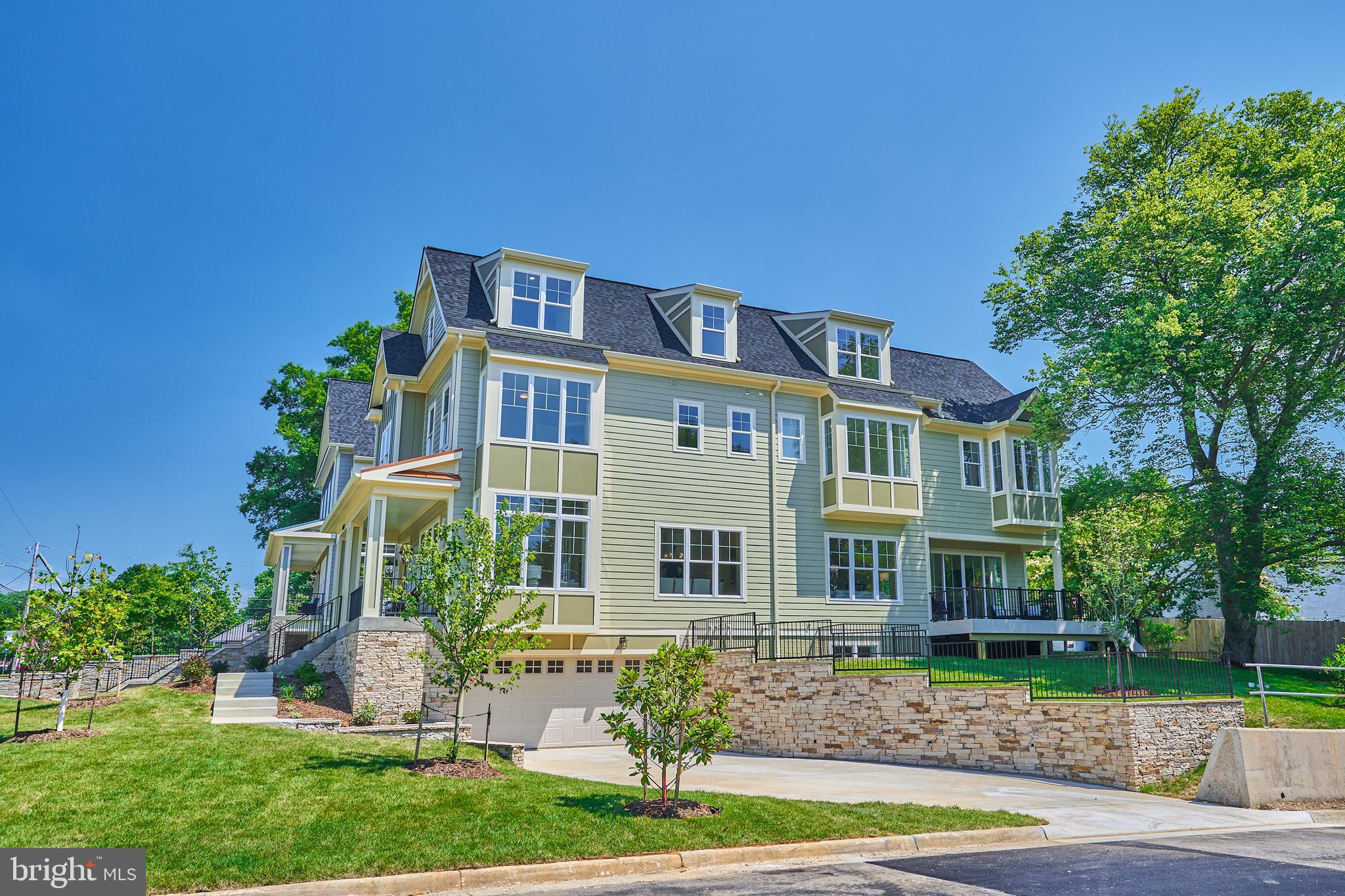 VALLEY VIEW - Residential