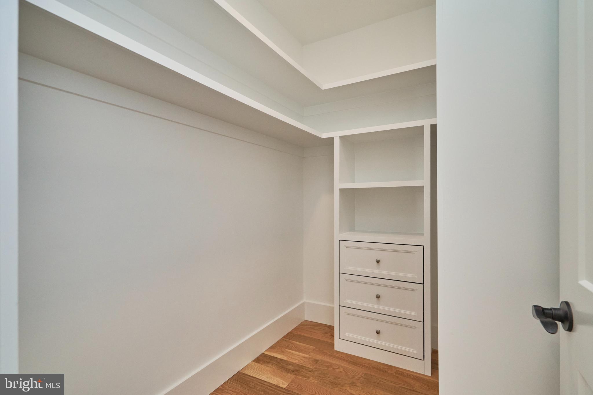 VALLEY VIEW - Residential