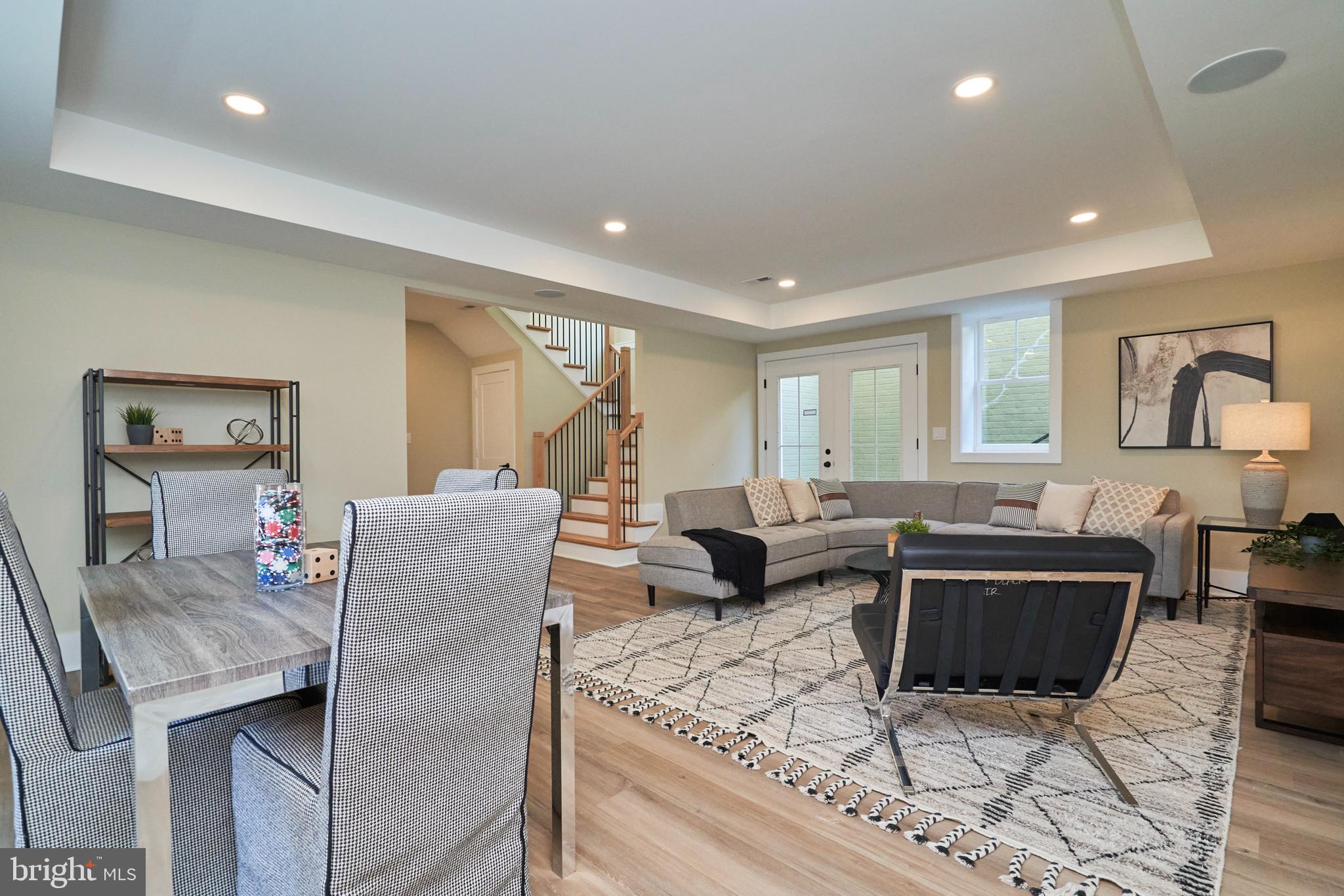 VALLEY VIEW - Residential