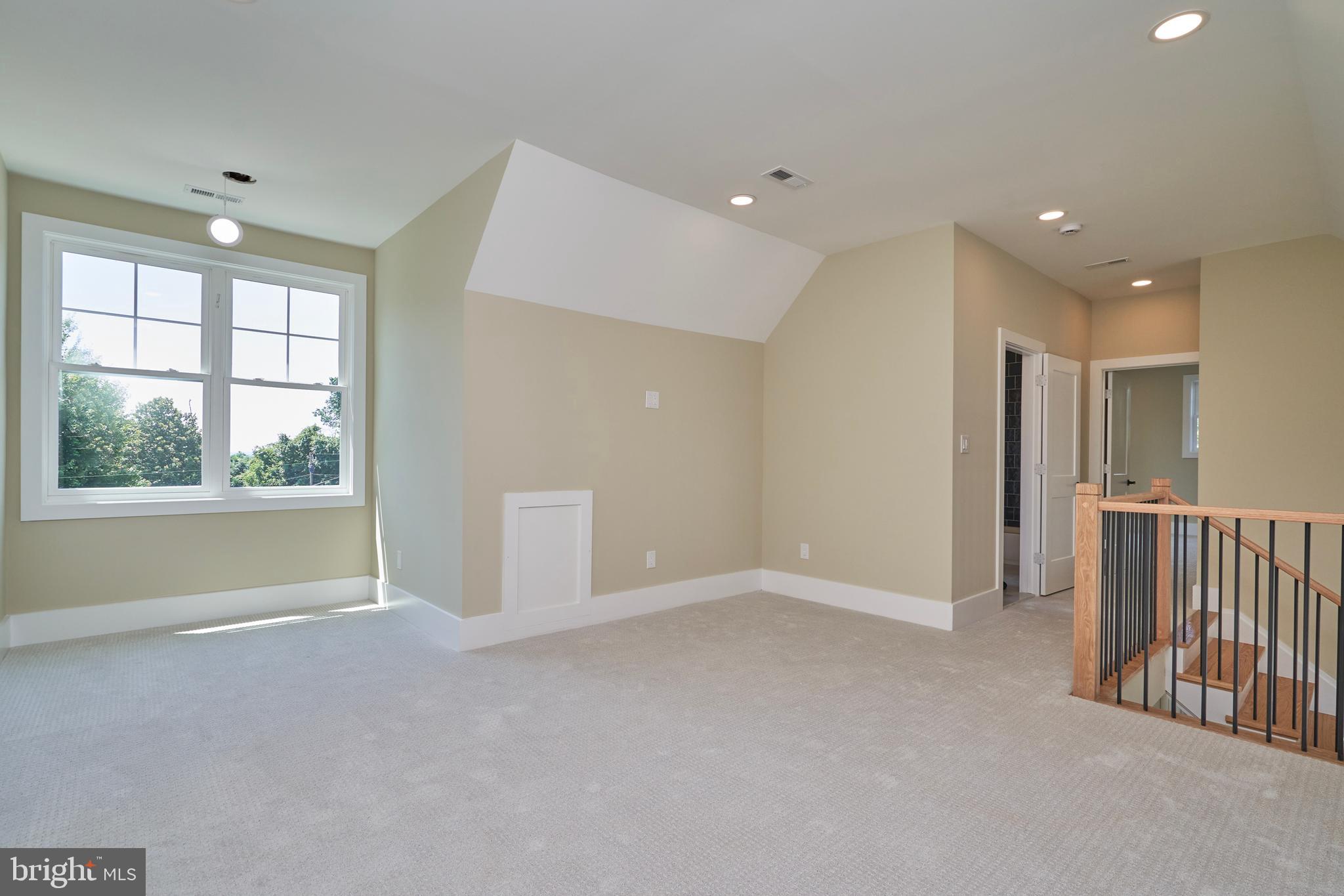 VALLEY VIEW - Residential