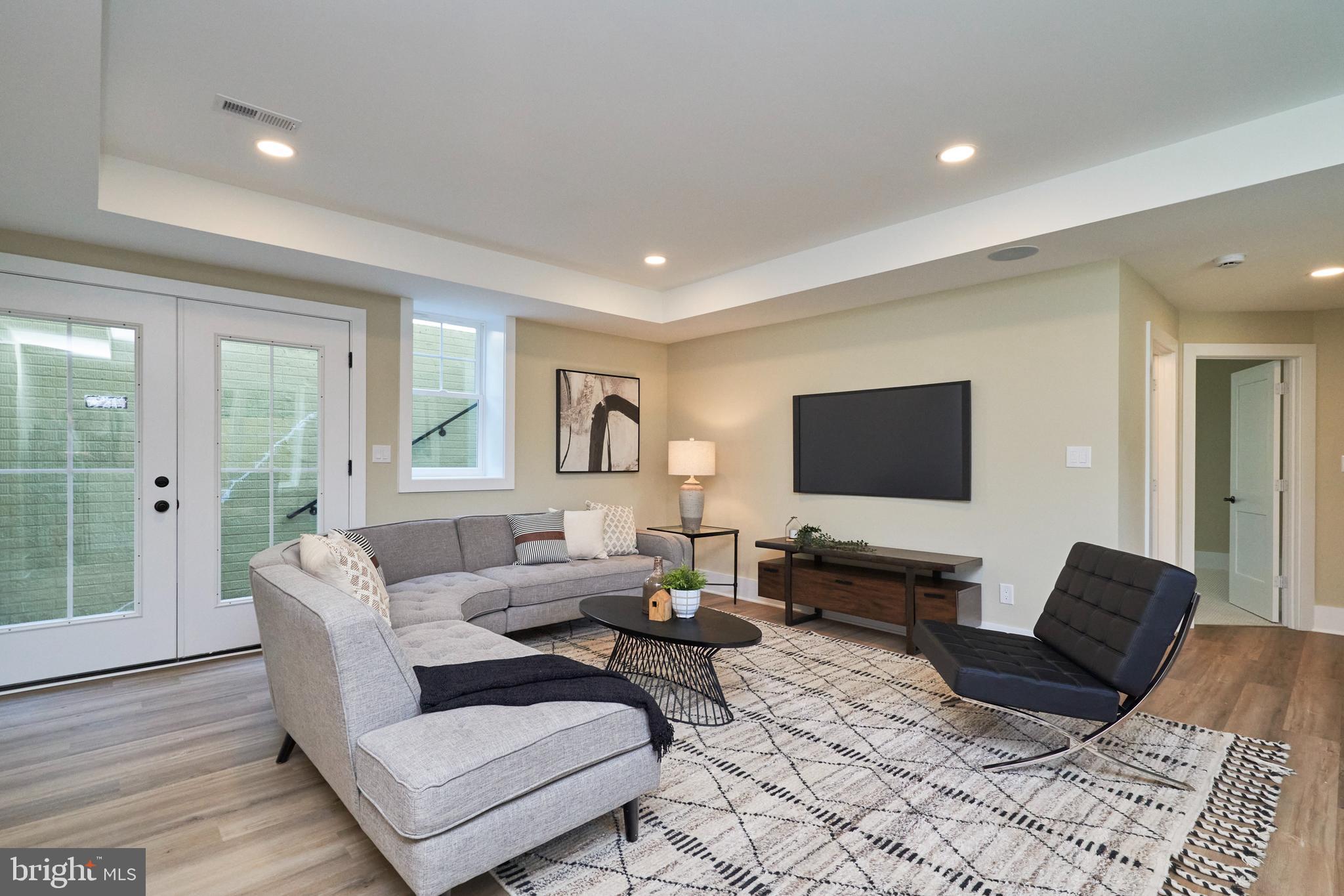 VALLEY VIEW - Residential