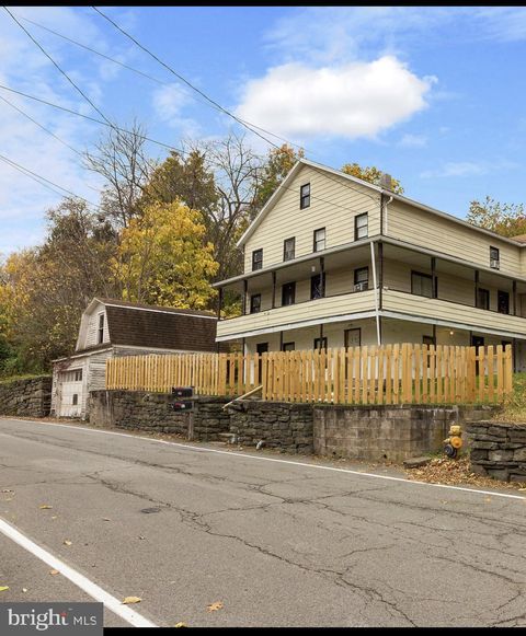 Multifamily For Sale - 50-52 Smith Row<br/> Luzerne County, PLYMOUTH, PA 18651