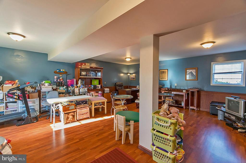 FOREST HEIGHTS - Residential