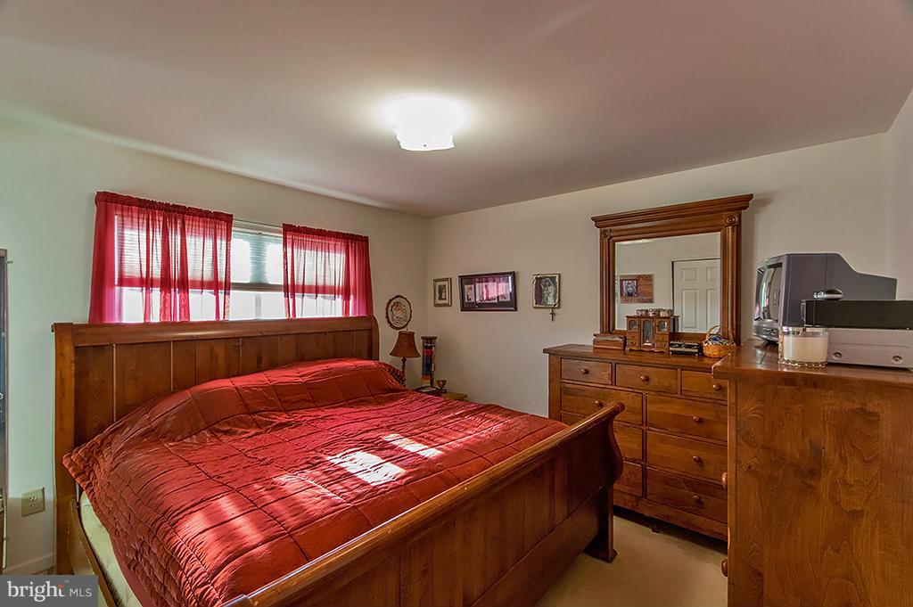 FOREST HEIGHTS - Residential