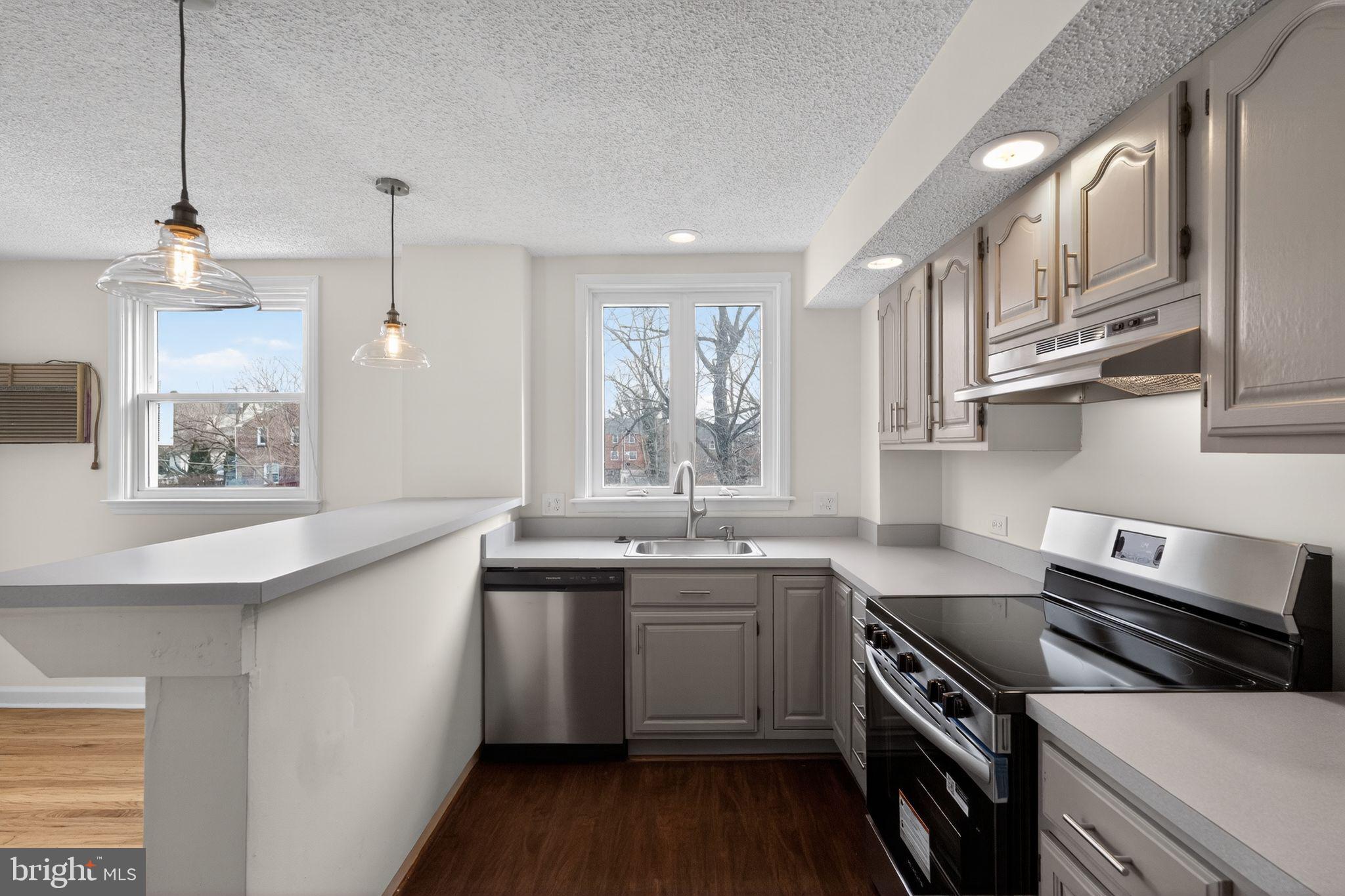 SHARON HILL - Residential