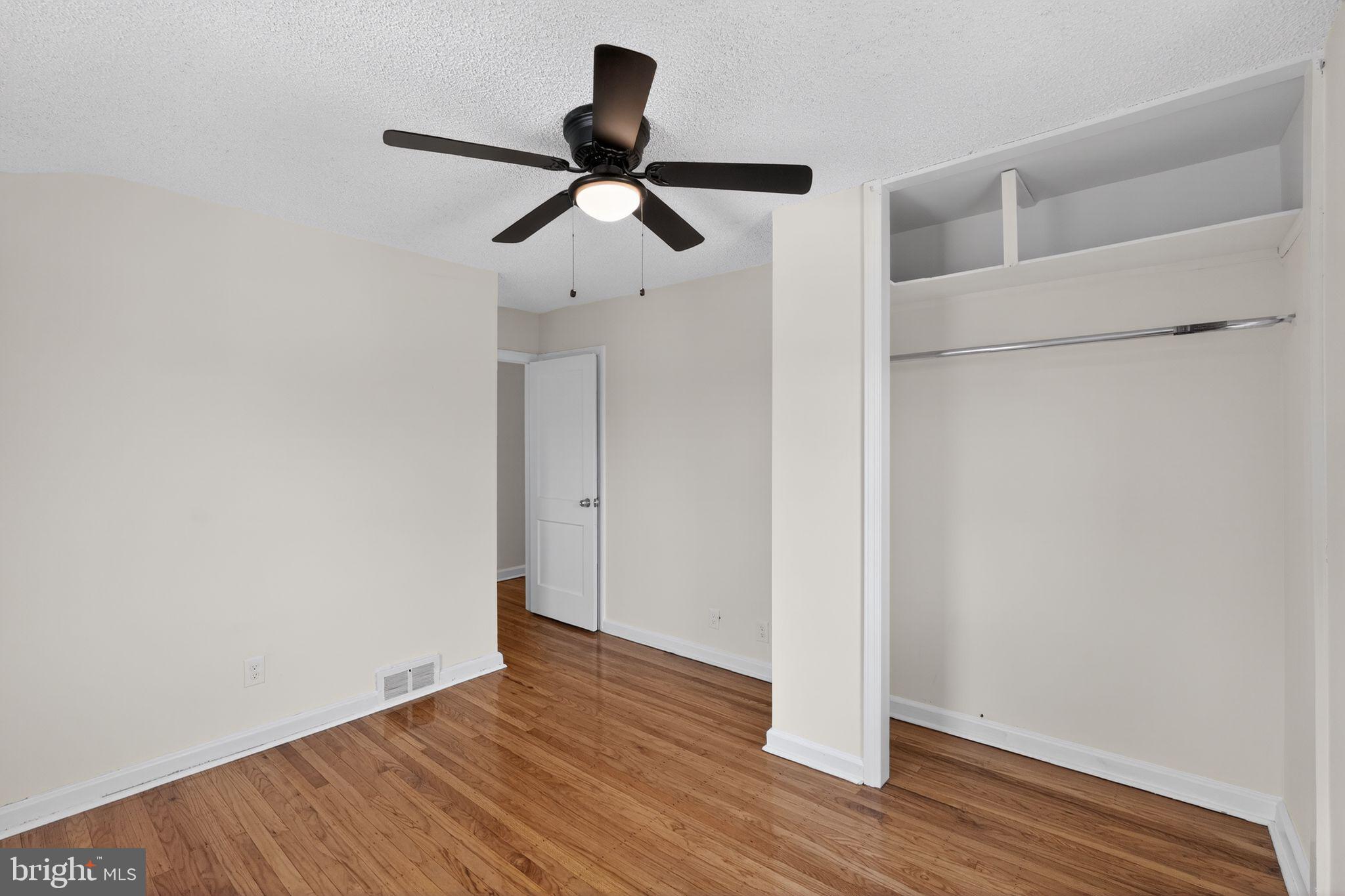 SHARON HILL - Residential