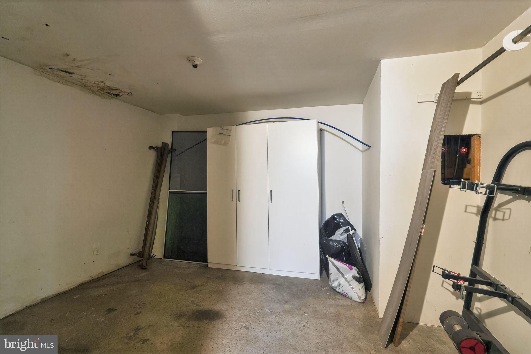 SHARON HILL - Residential