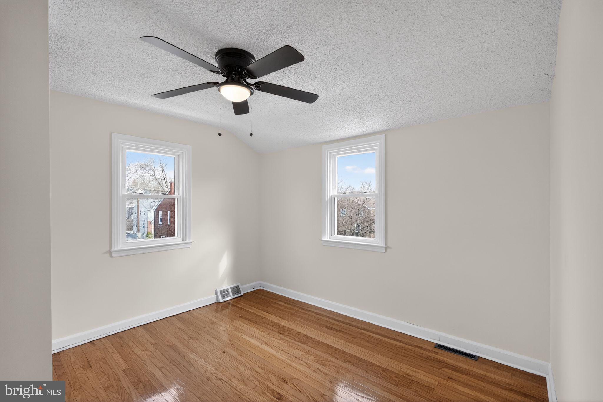 SHARON HILL - Residential