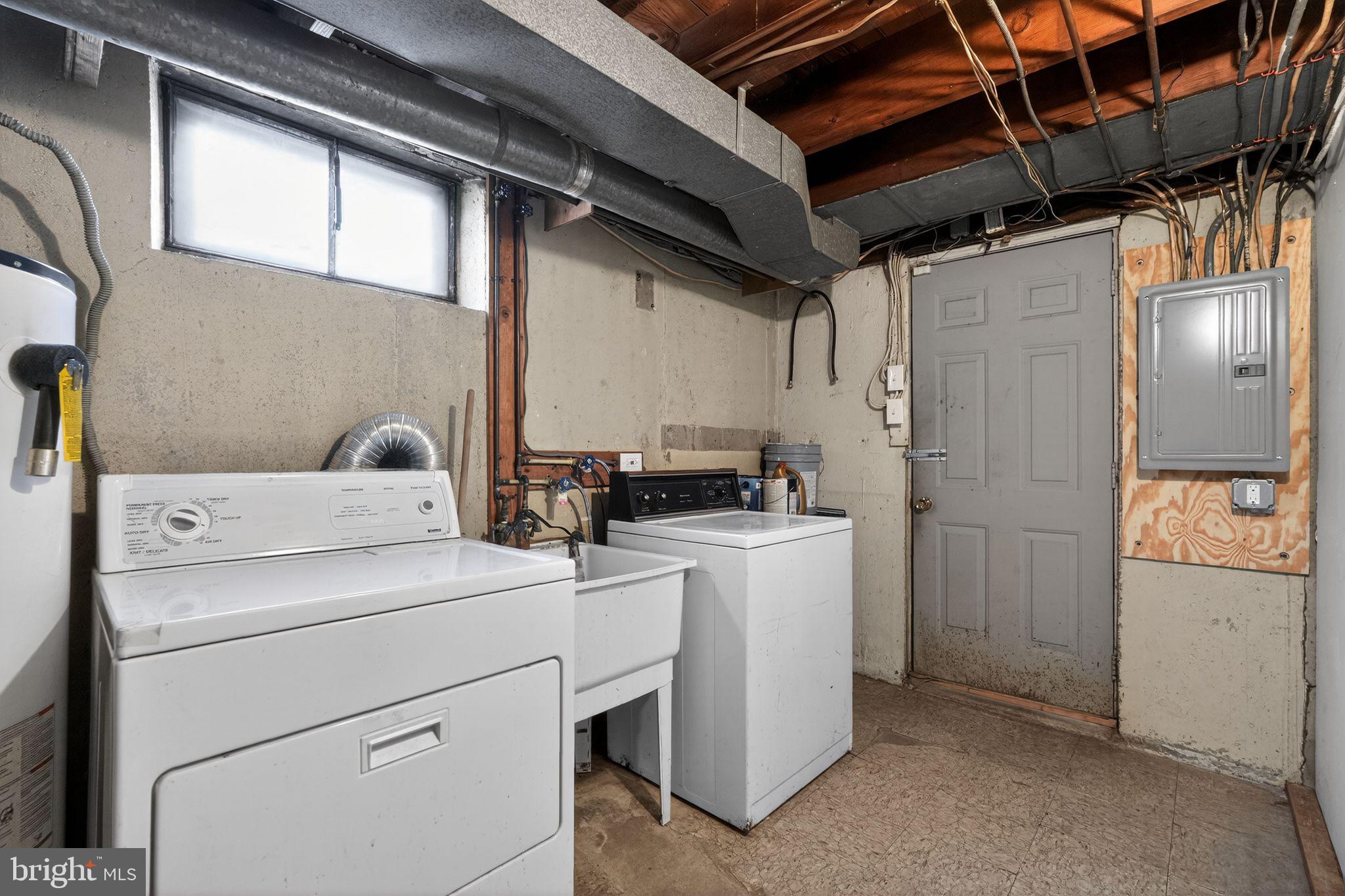 SHARON HILL - Residential