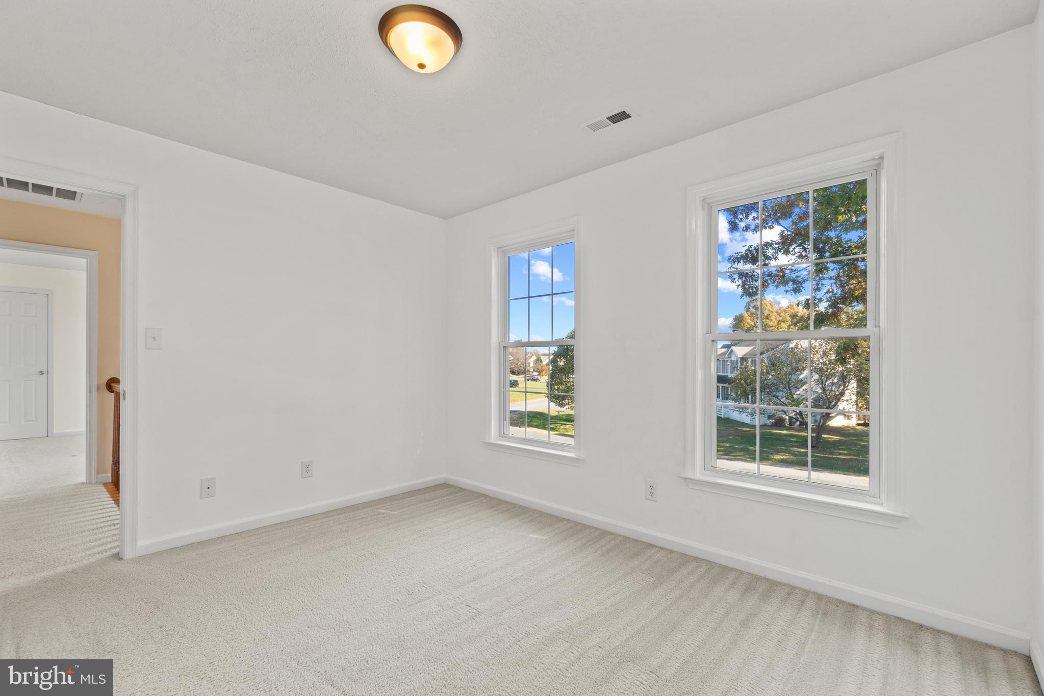 KINGSWOOD - Residential