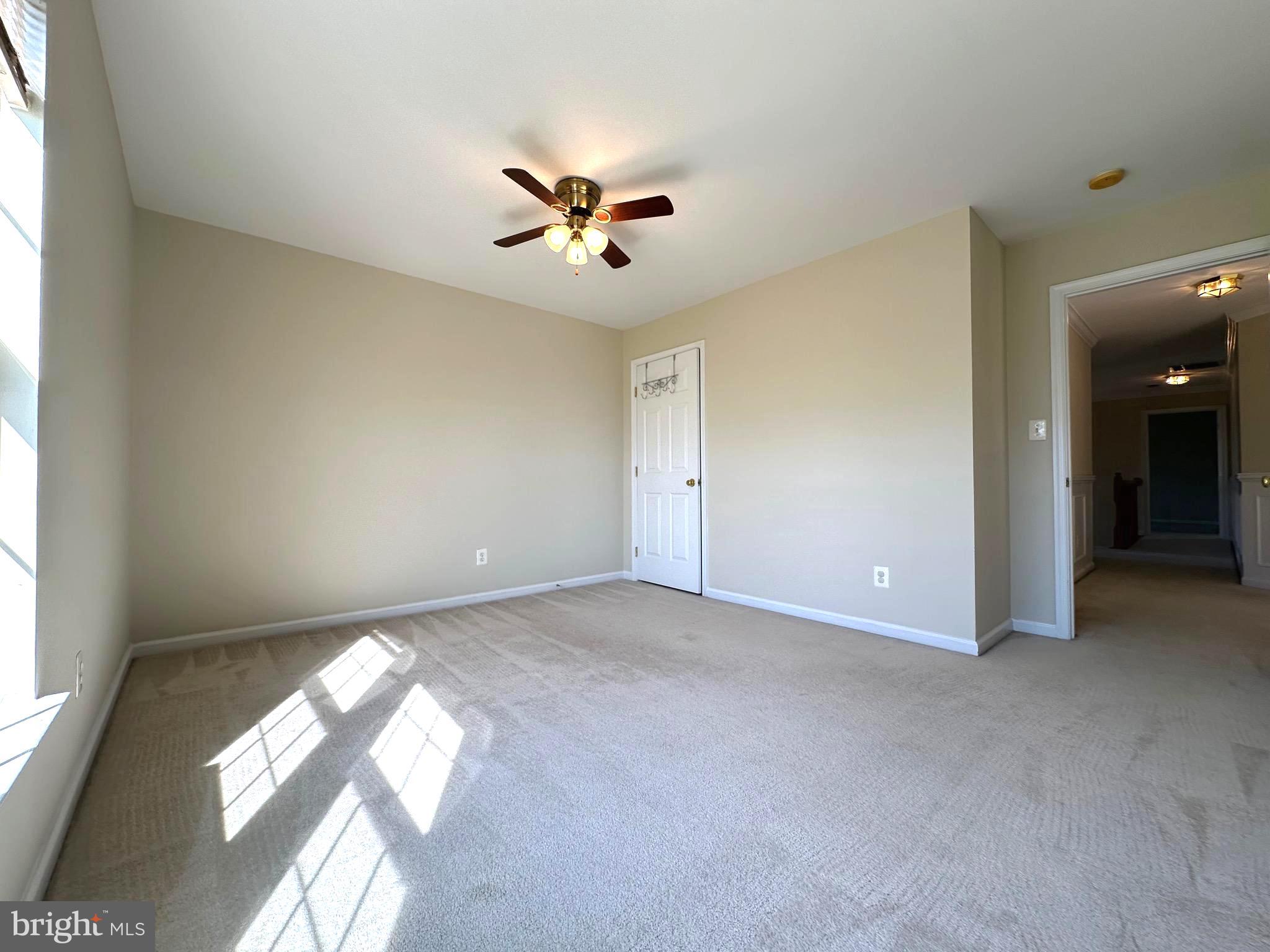 VIRGINIA OAKS - Residential