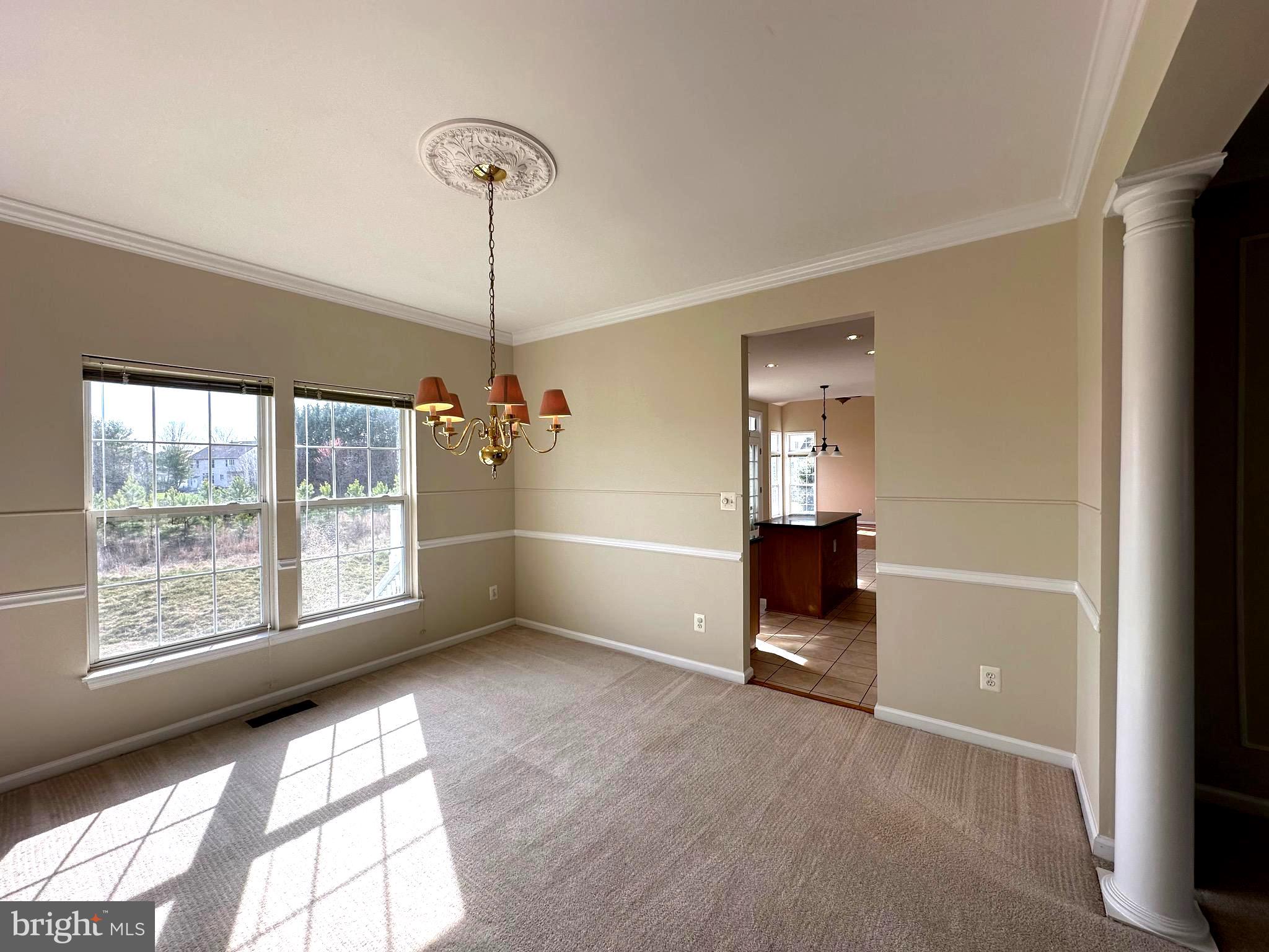 VIRGINIA OAKS - Residential