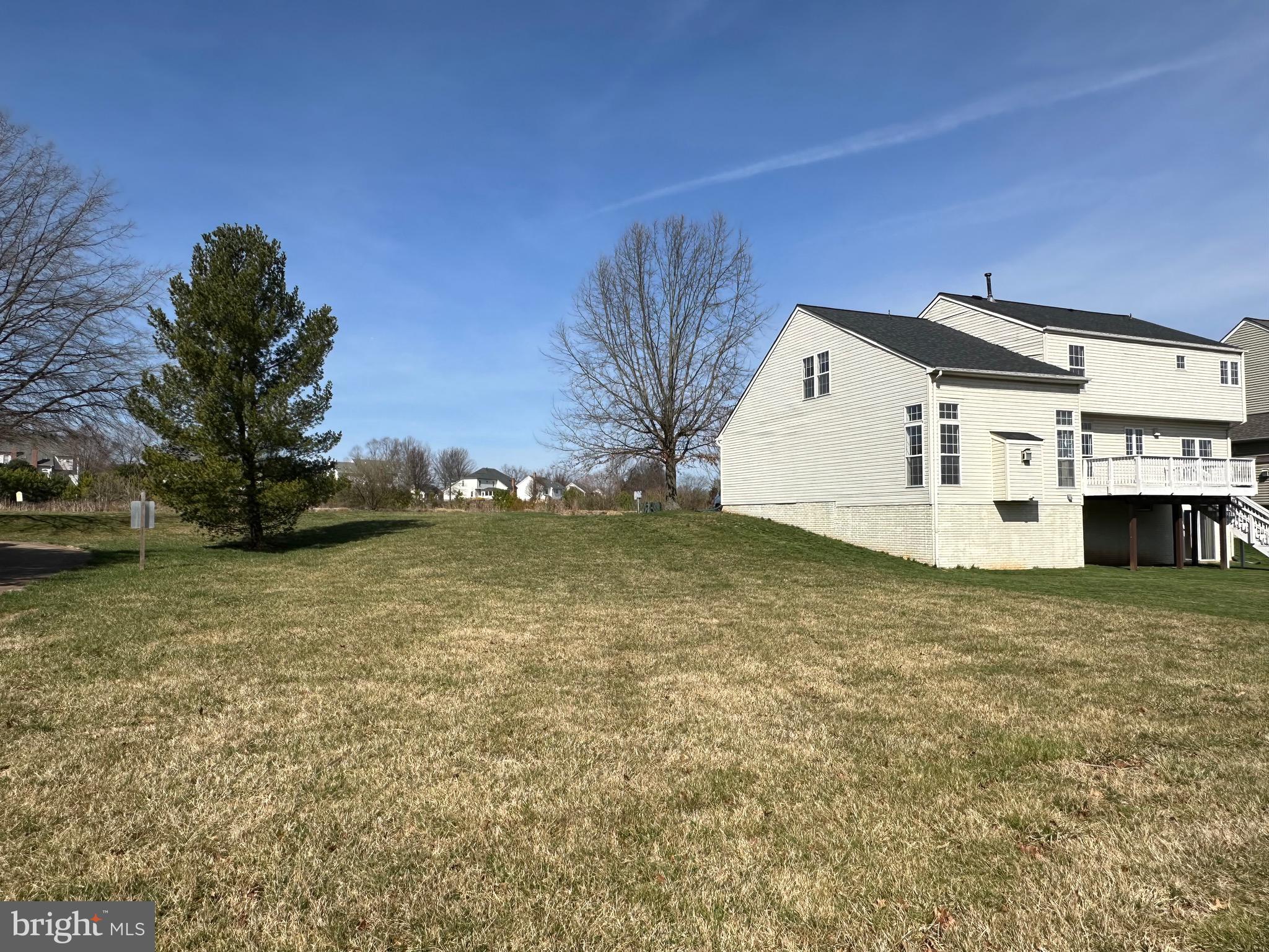 VIRGINIA OAKS - Residential