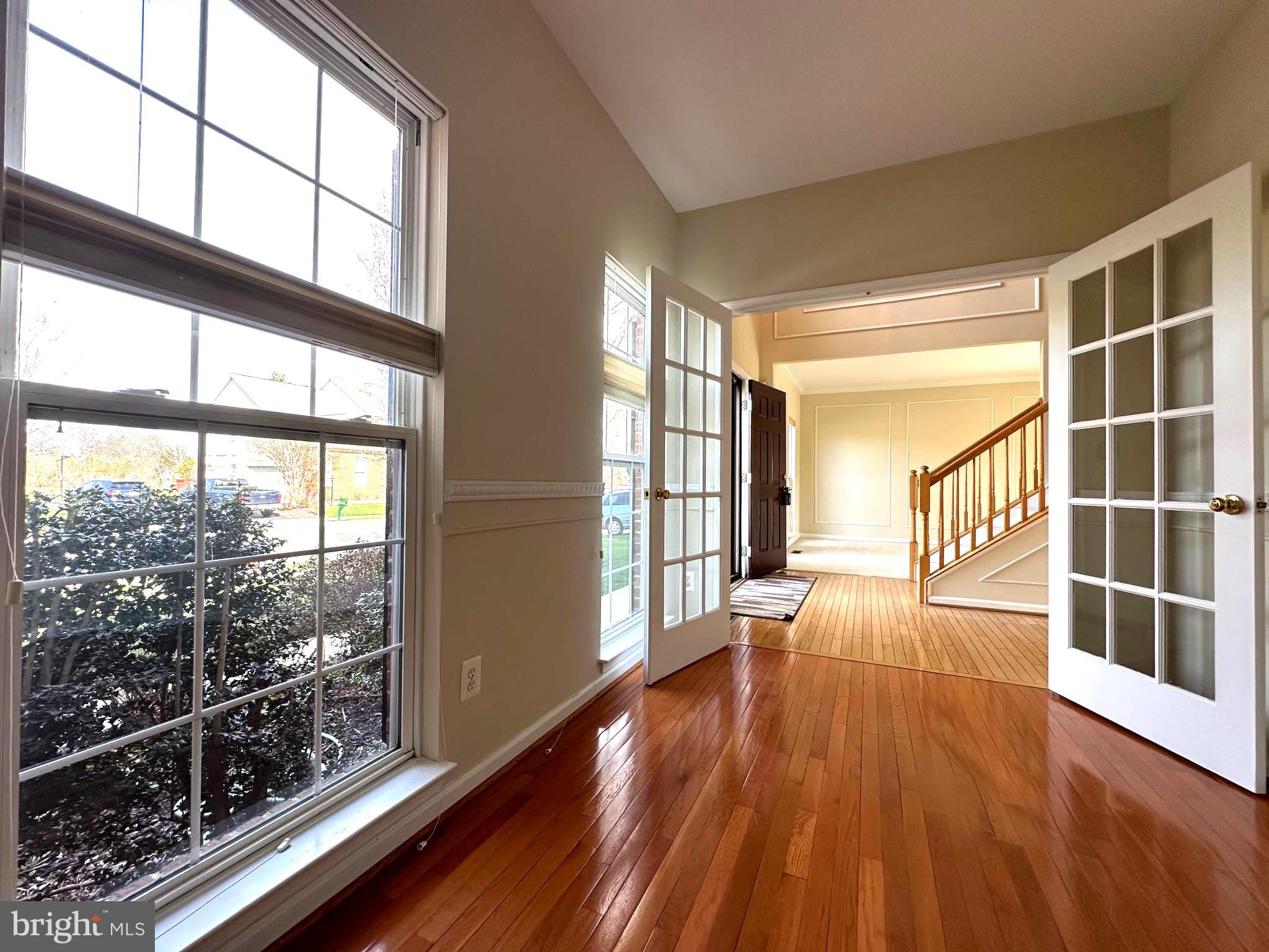 VIRGINIA OAKS - Residential