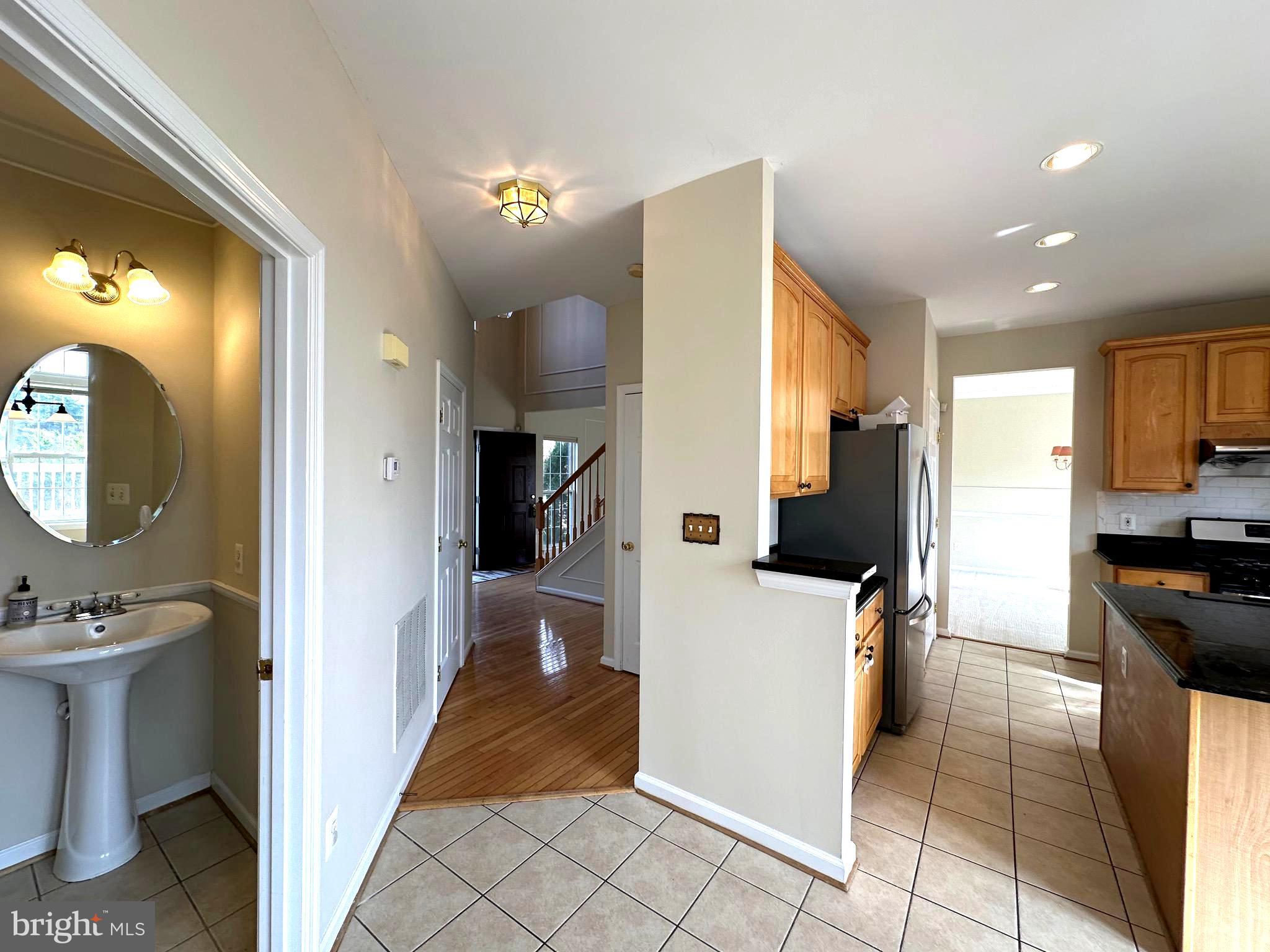 VIRGINIA OAKS - Residential