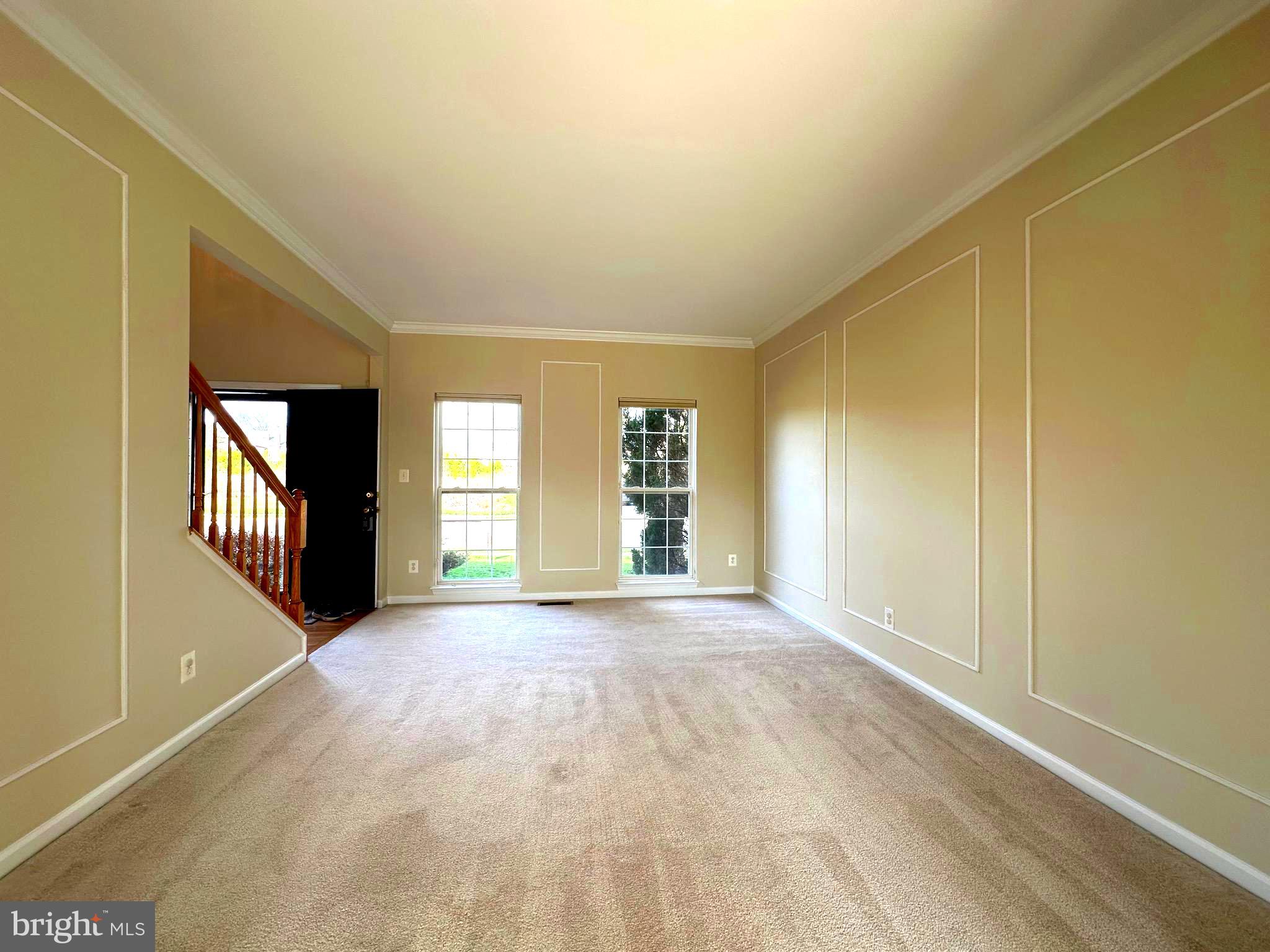 VIRGINIA OAKS - Residential