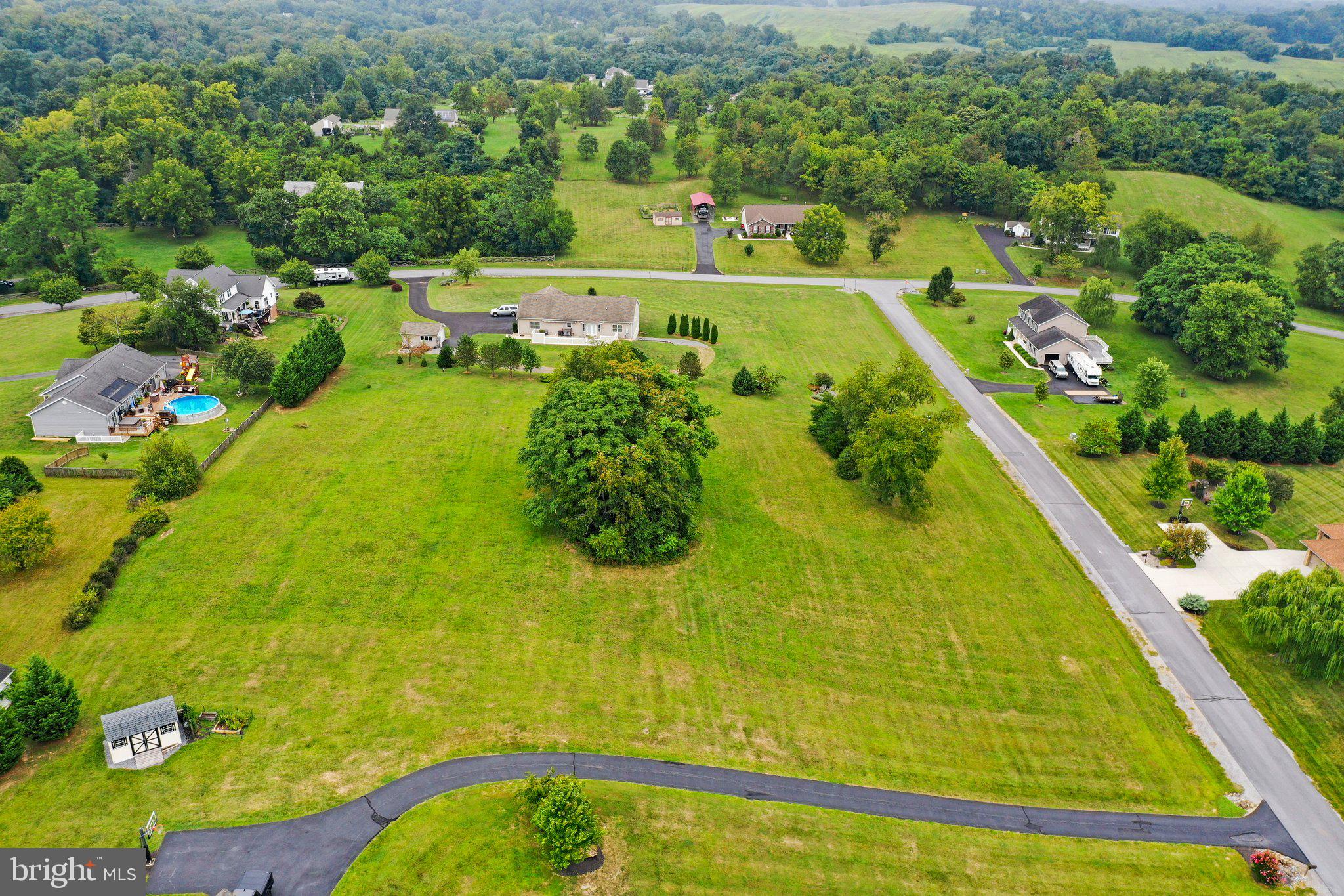 FAIRFAX FARMS - Land