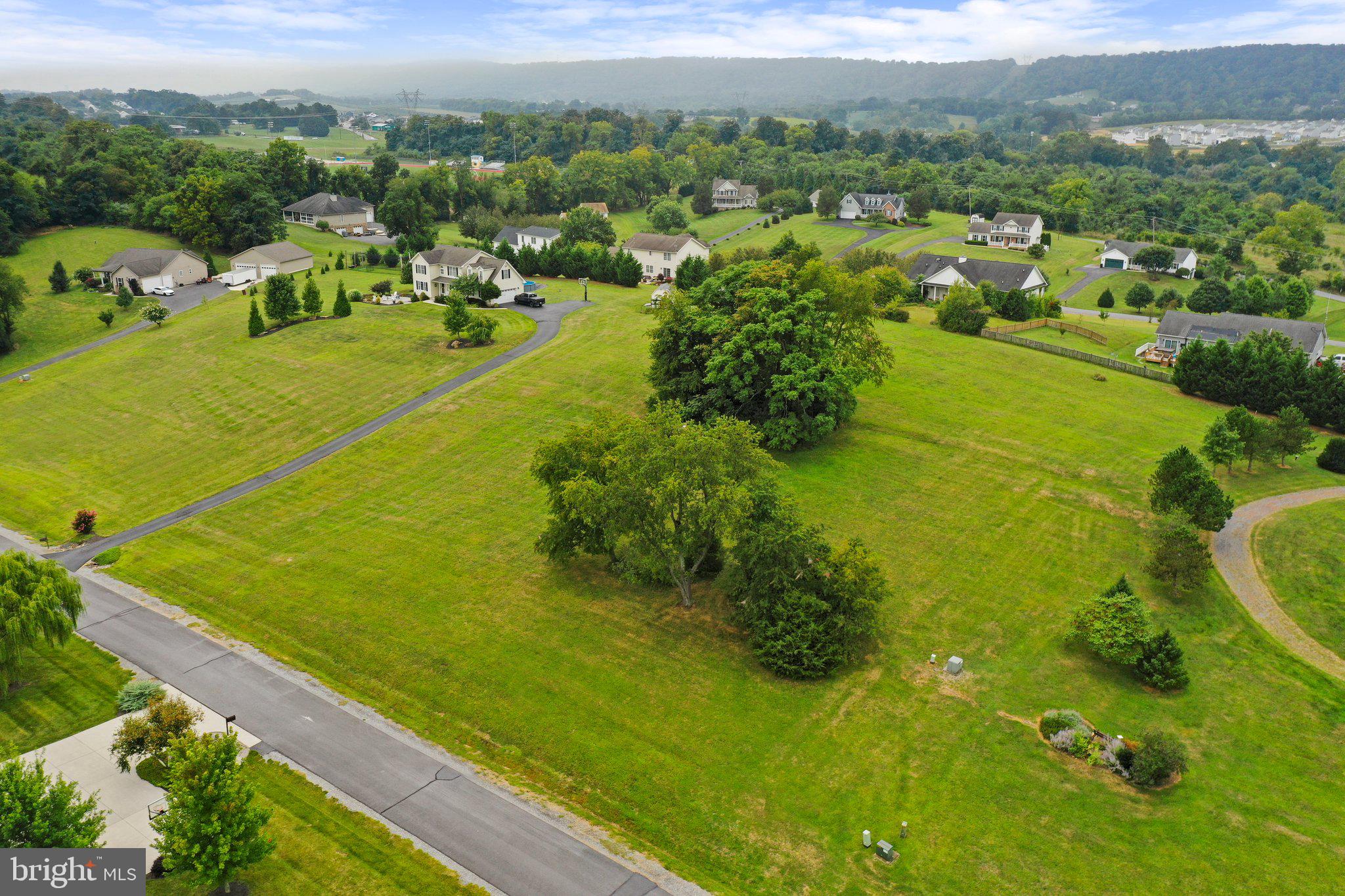 FAIRFAX FARMS - Land