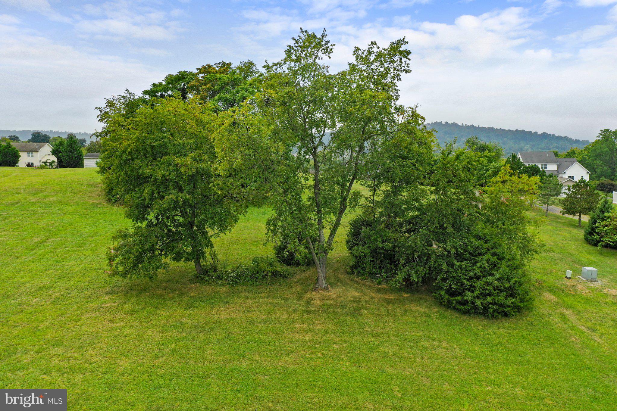 FAIRFAX FARMS - Land