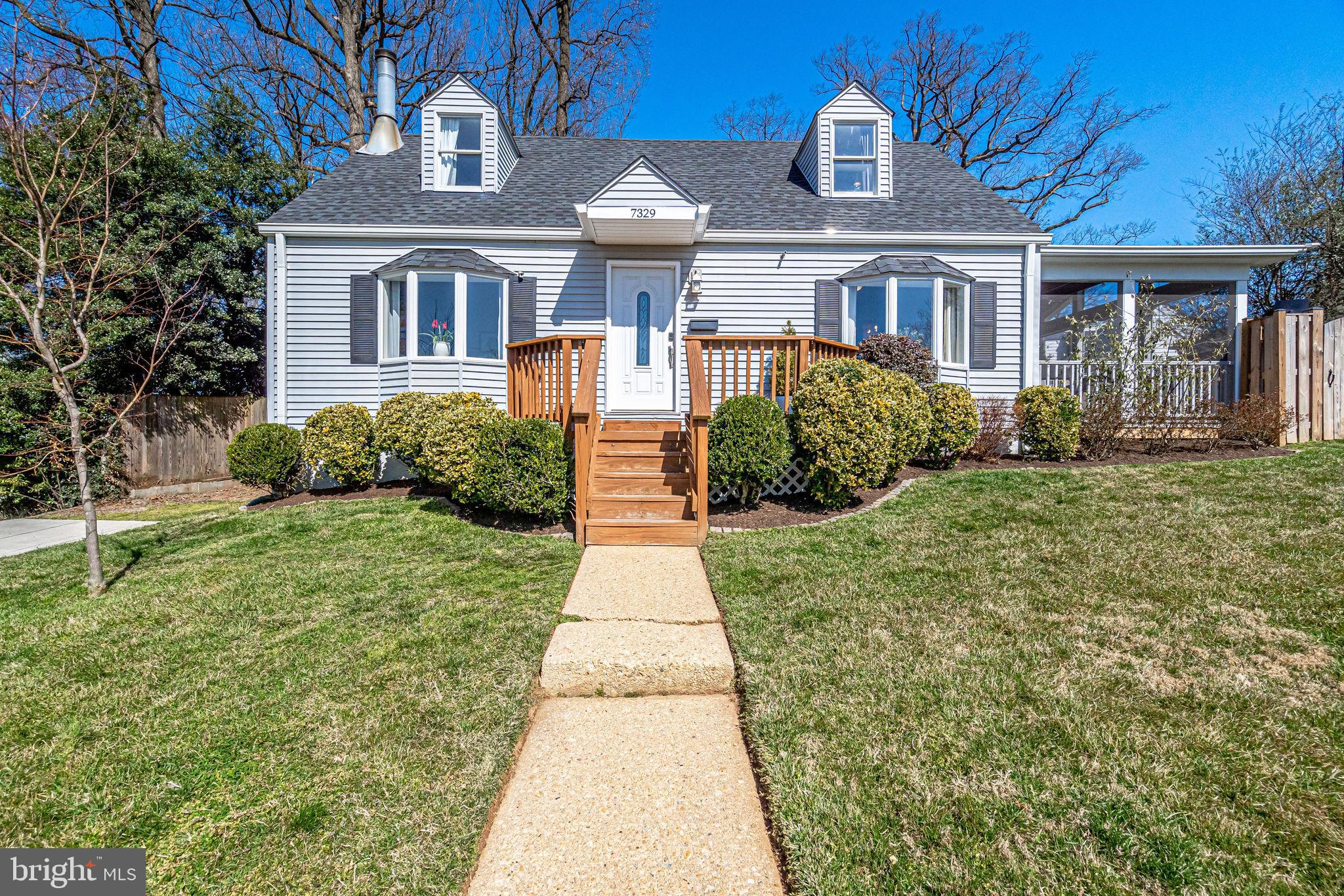 OAK KNOLL - Residential